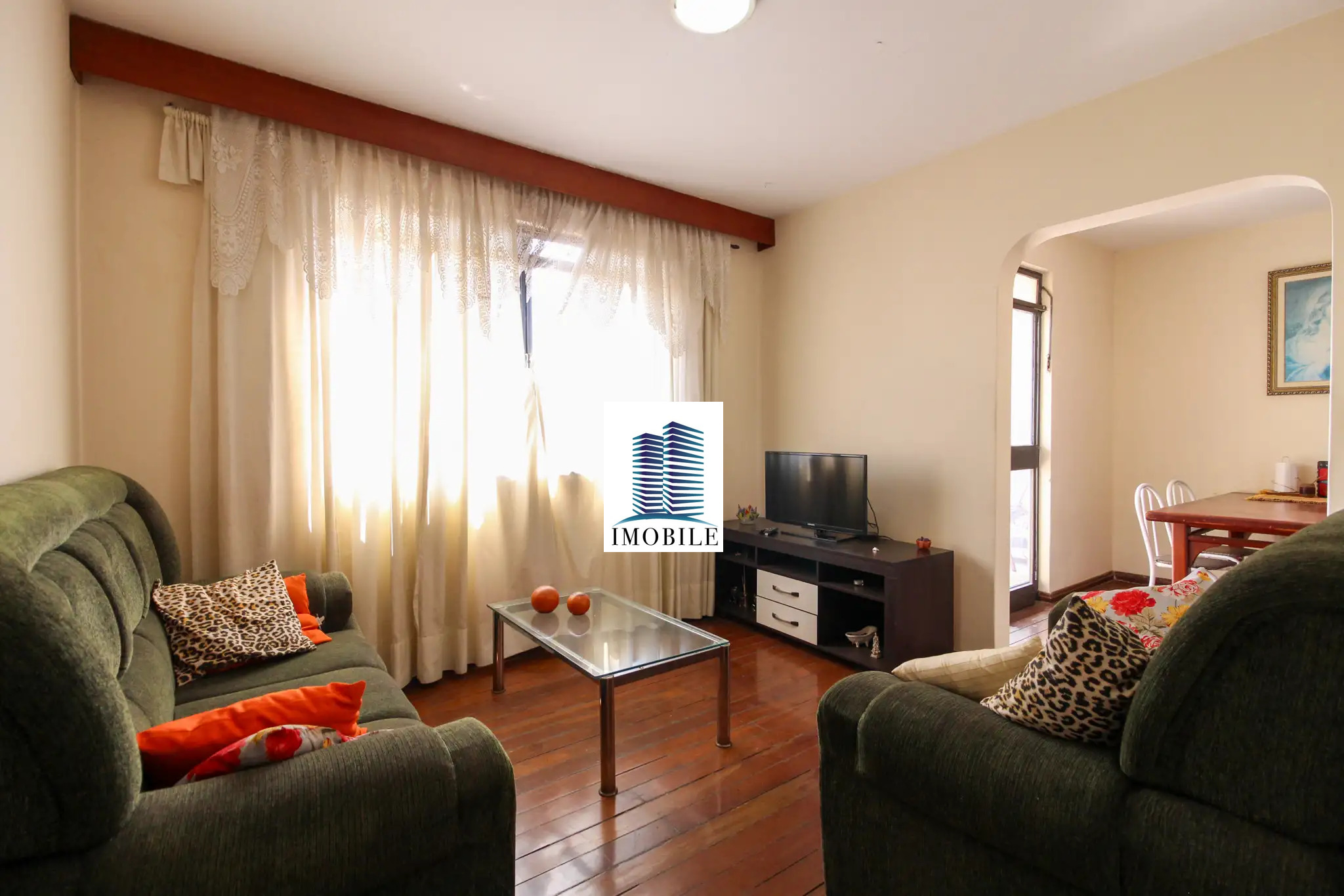 Apartamento à venda com 3 quartos, 100m² - Foto 1