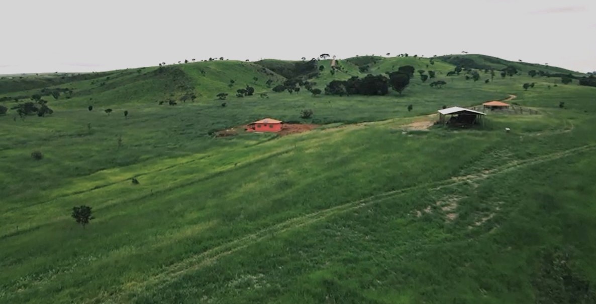 Chácara à venda com 9 quartos, 1940000m² - Foto 8