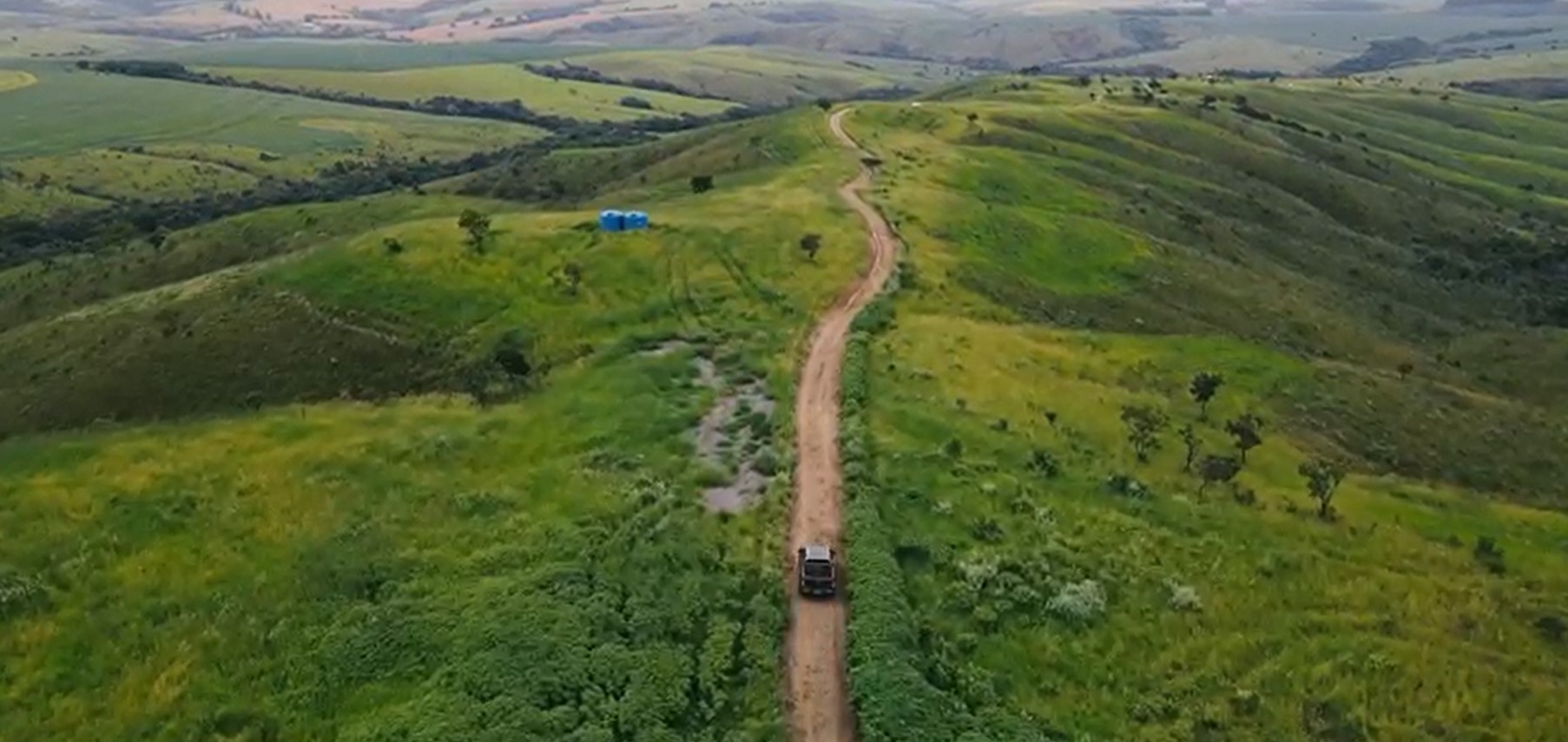 Chácara à venda com 9 quartos, 1940000m² - Foto 4