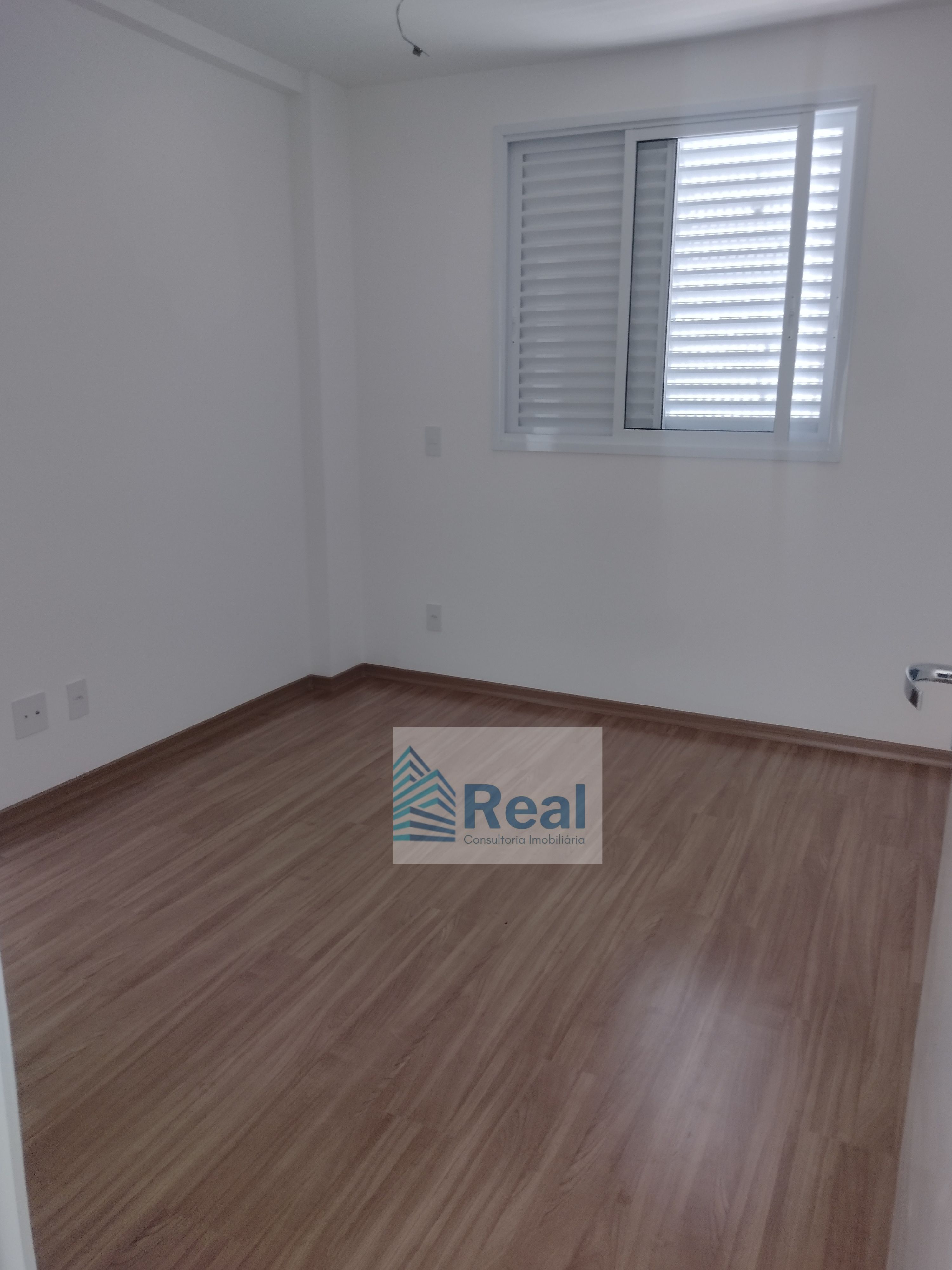 Apartamento à venda com 2 quartos, 64m² - Foto 18