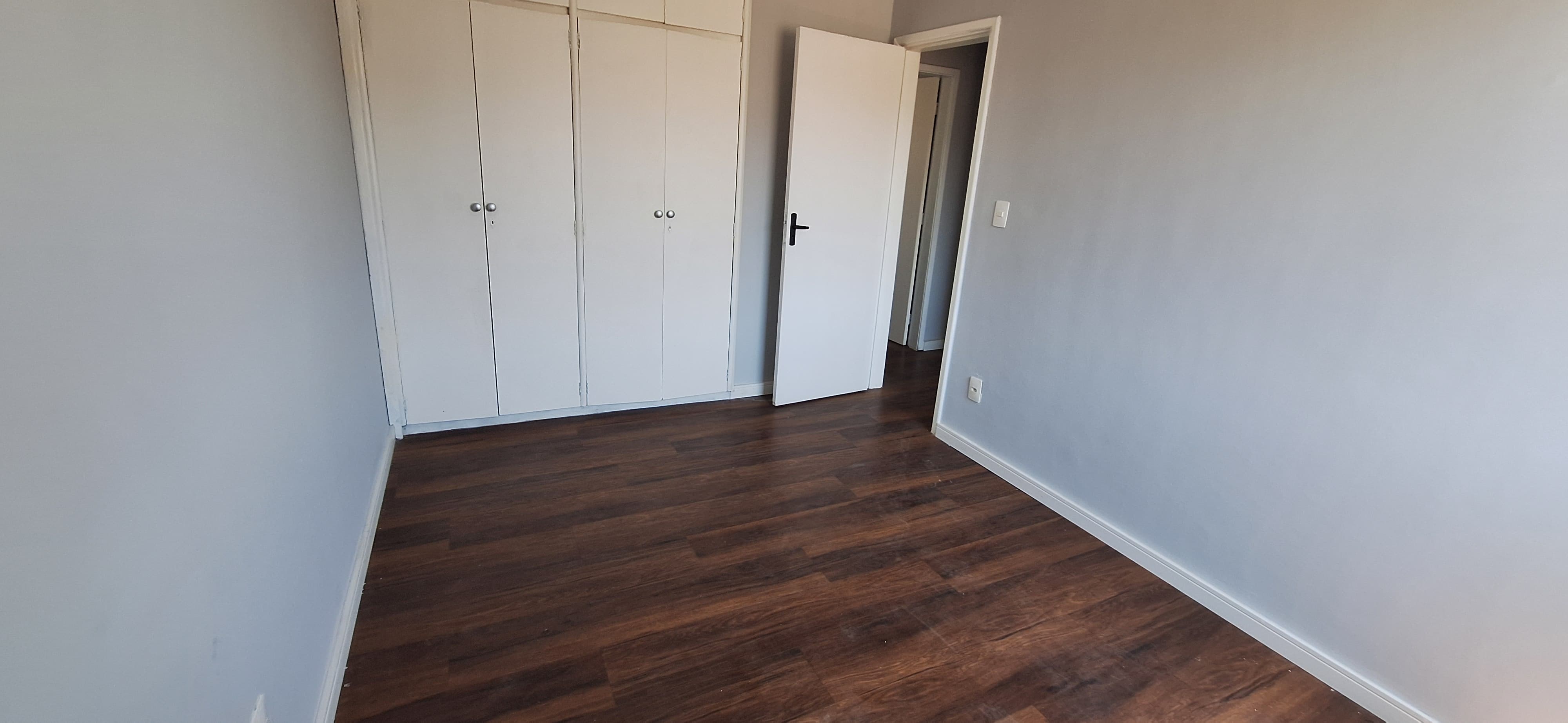 Apartamento à venda com 3 quartos, 75m² - Foto 8