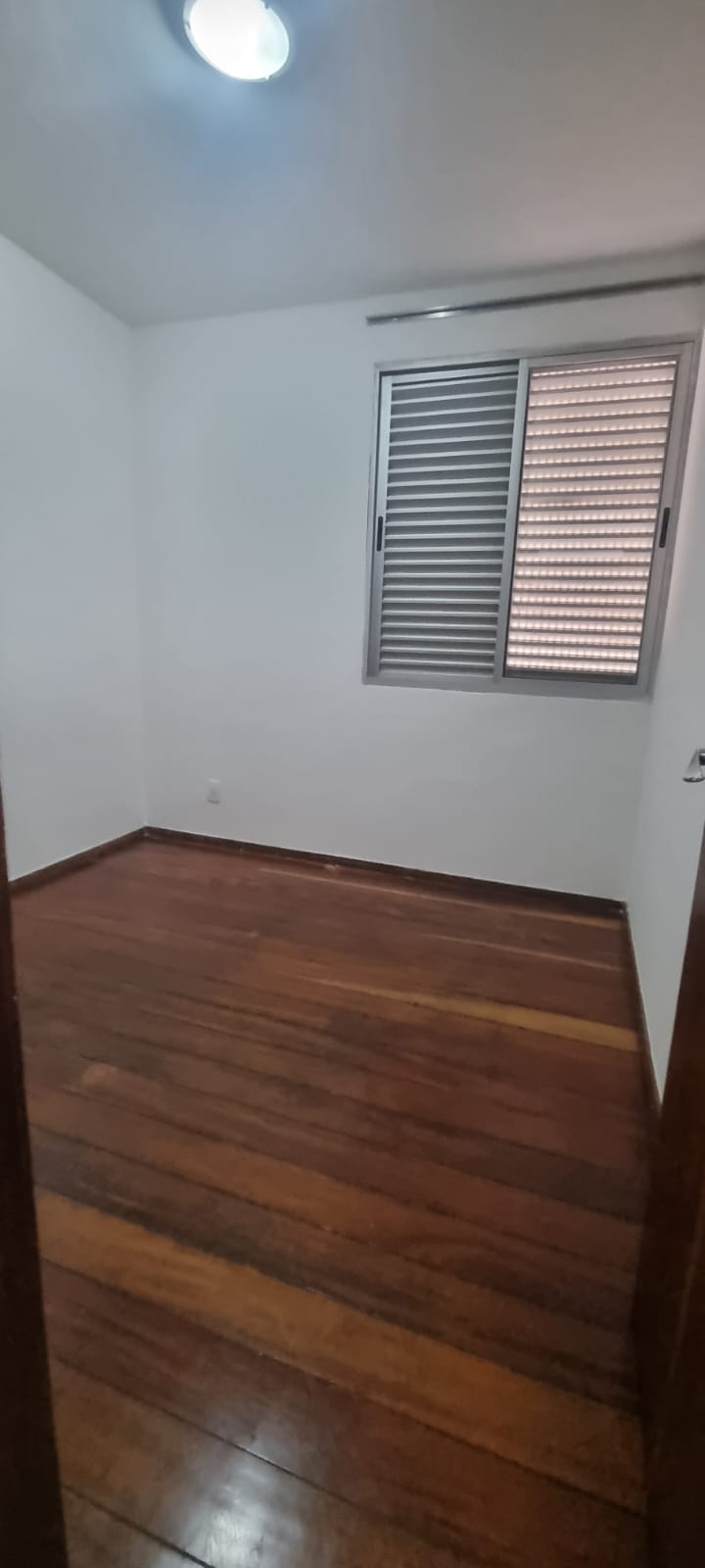 Apartamento para alugar com 3 quartos, 105m² - Foto 14