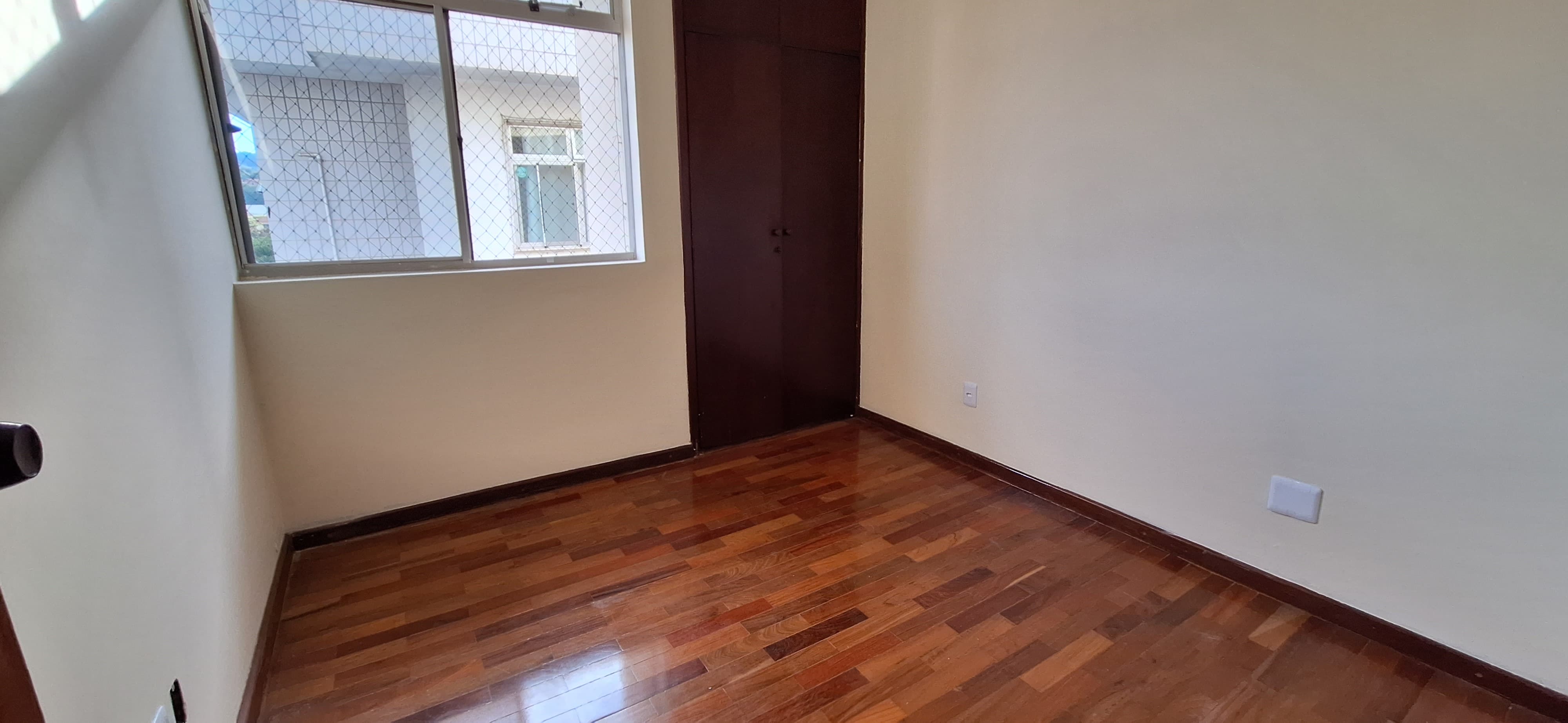 Apartamento à venda com 3 quartos, 105m² - Foto 12