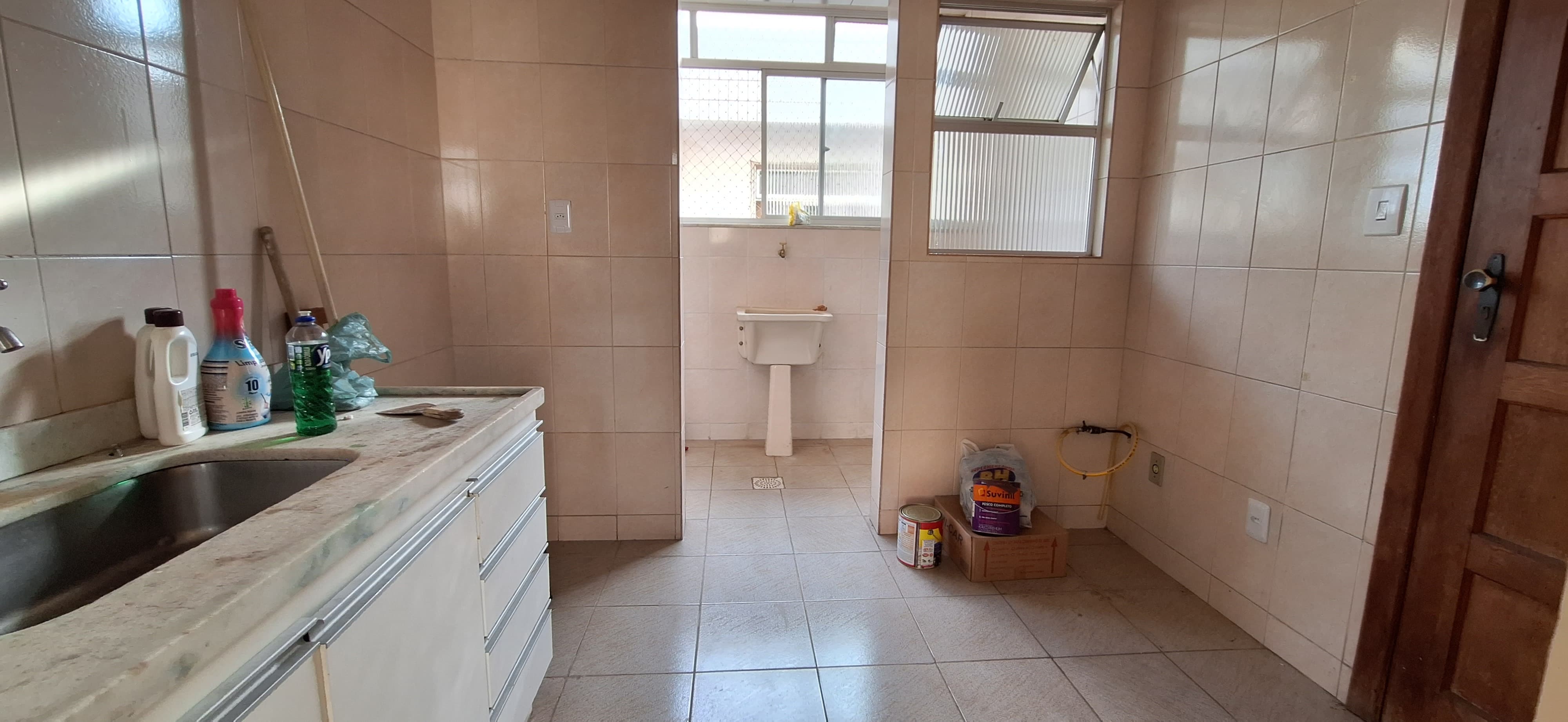 Apartamento à venda com 3 quartos, 105m² - Foto 9