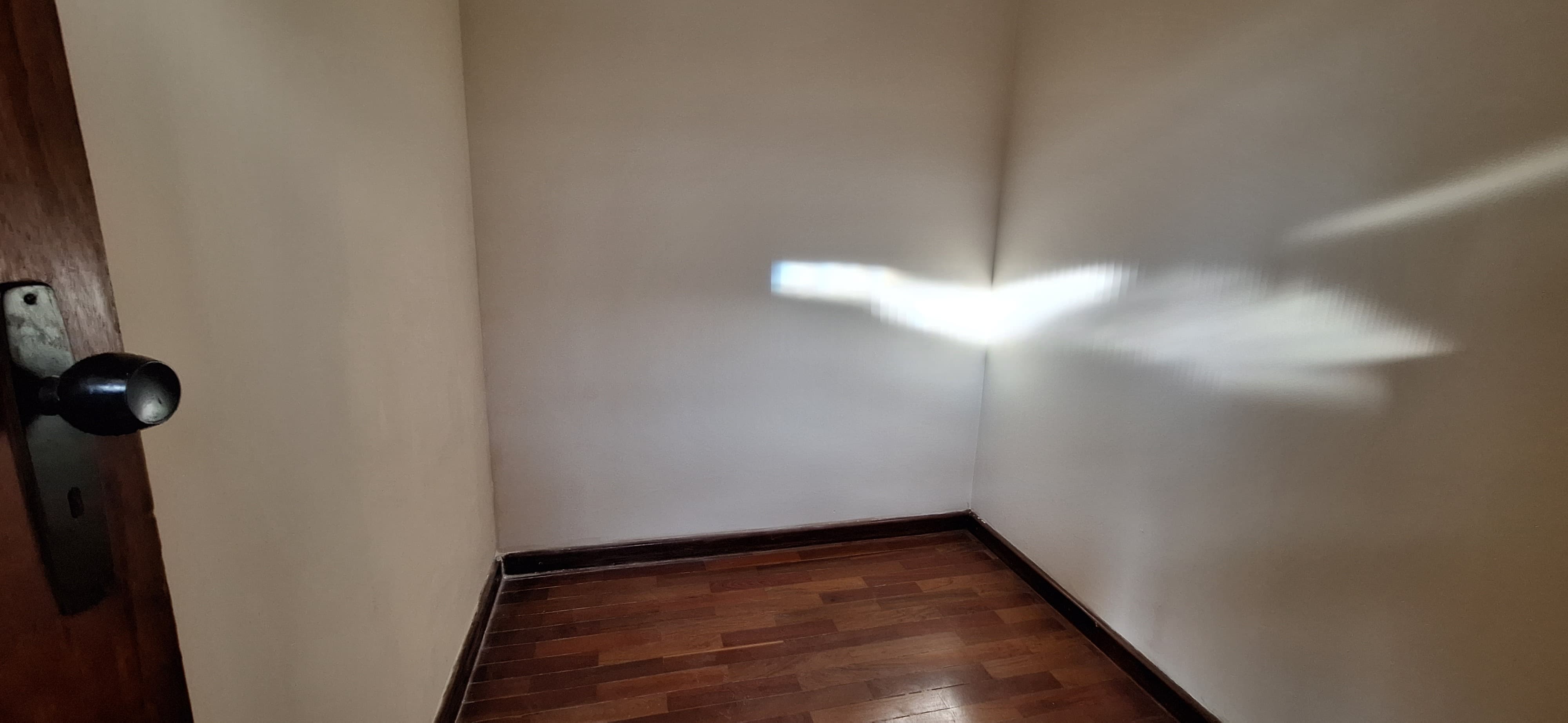 Apartamento à venda com 3 quartos, 105m² - Foto 2