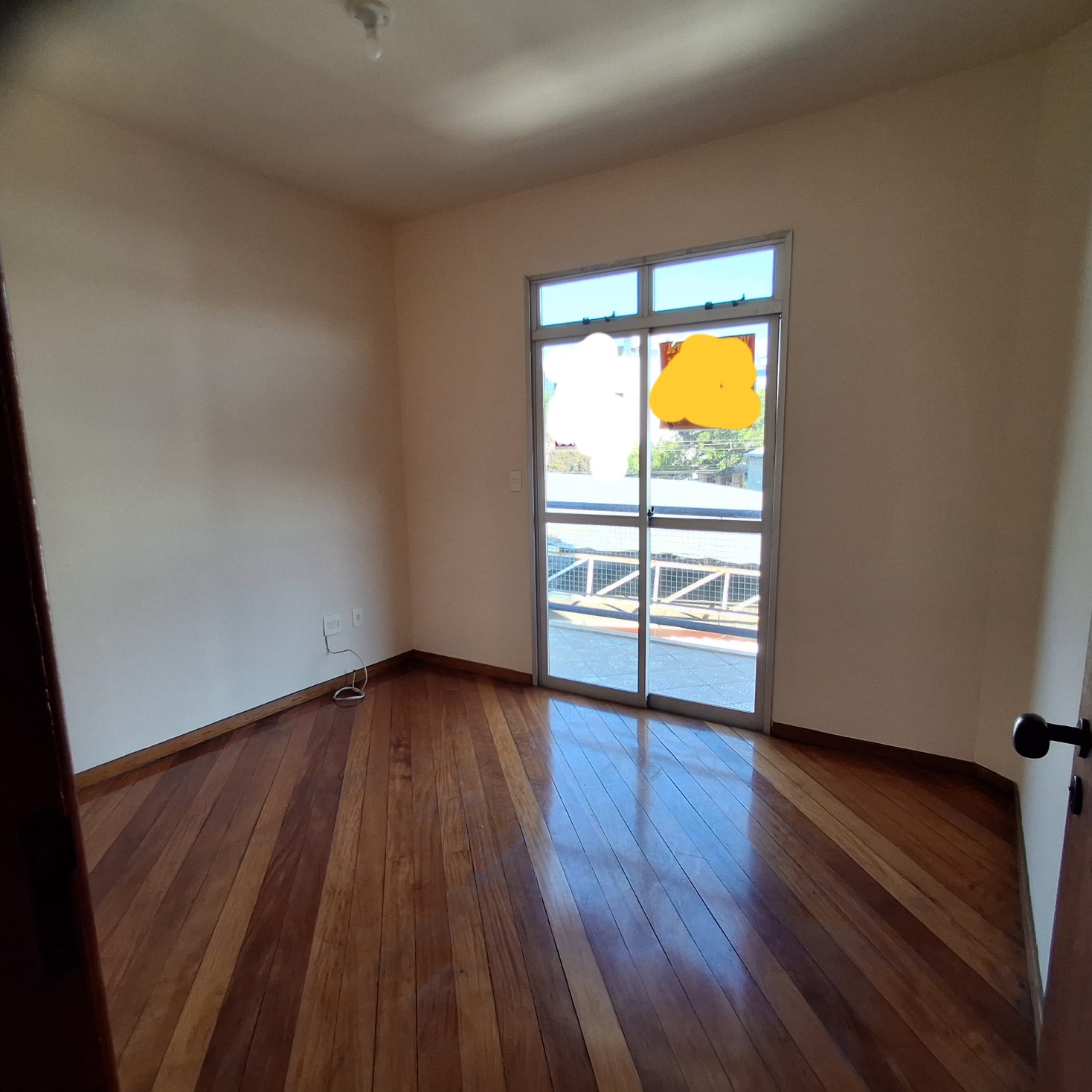 Apartamento à venda com 3 quartos, 74m² - Foto 4