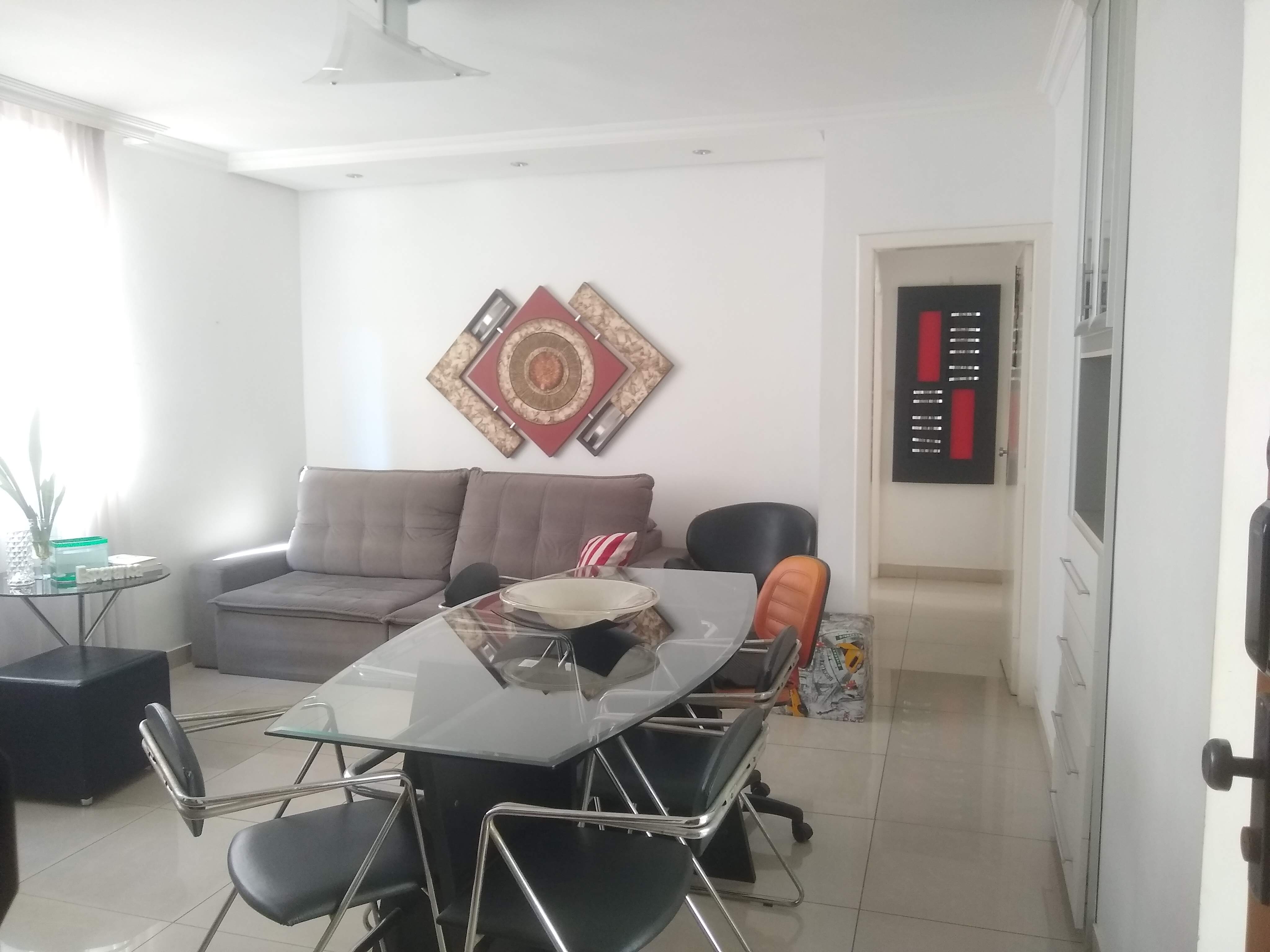 Apartamento à venda com 3 quartos, 75m² - Foto 1