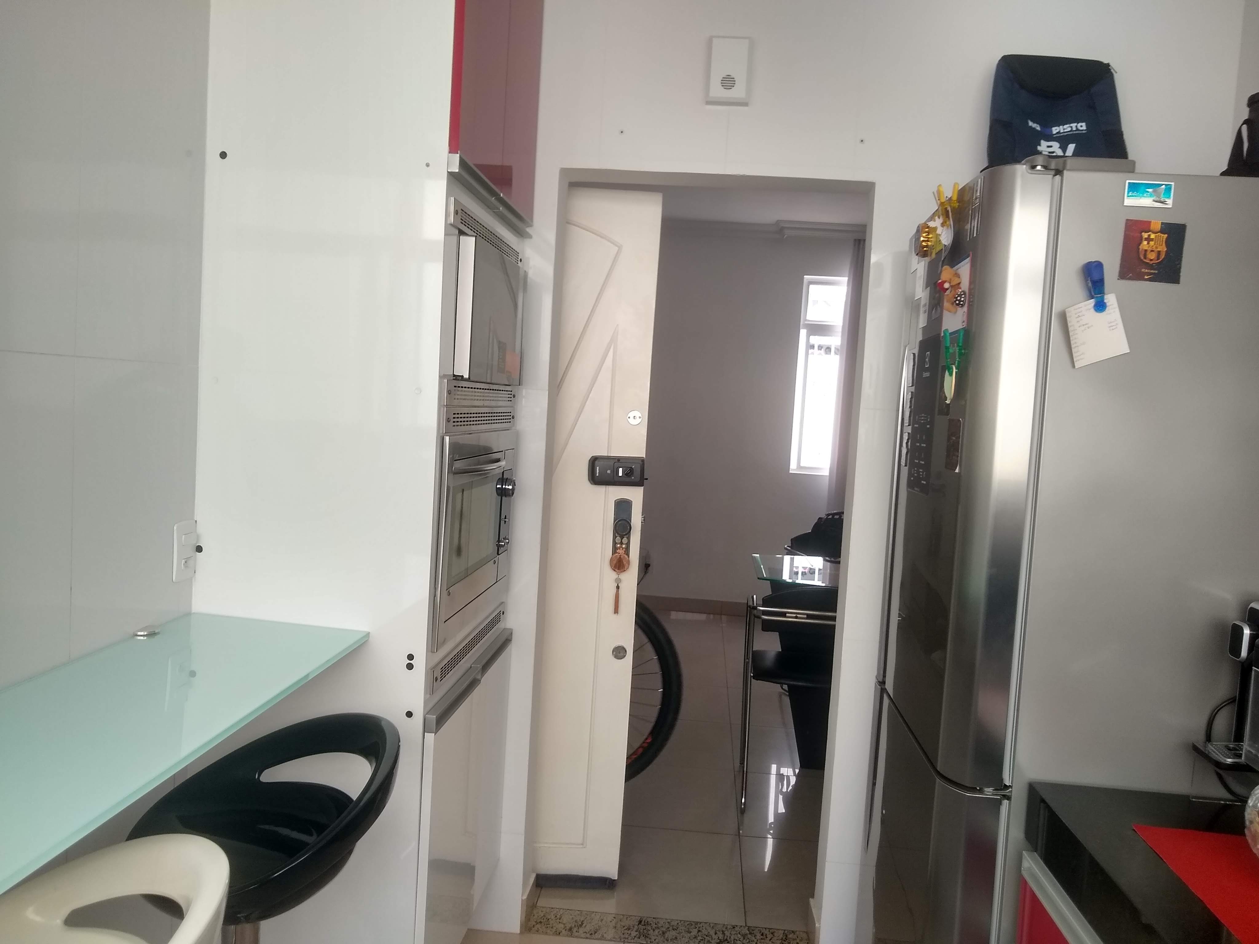 Apartamento à venda com 3 quartos, 75m² - Foto 18