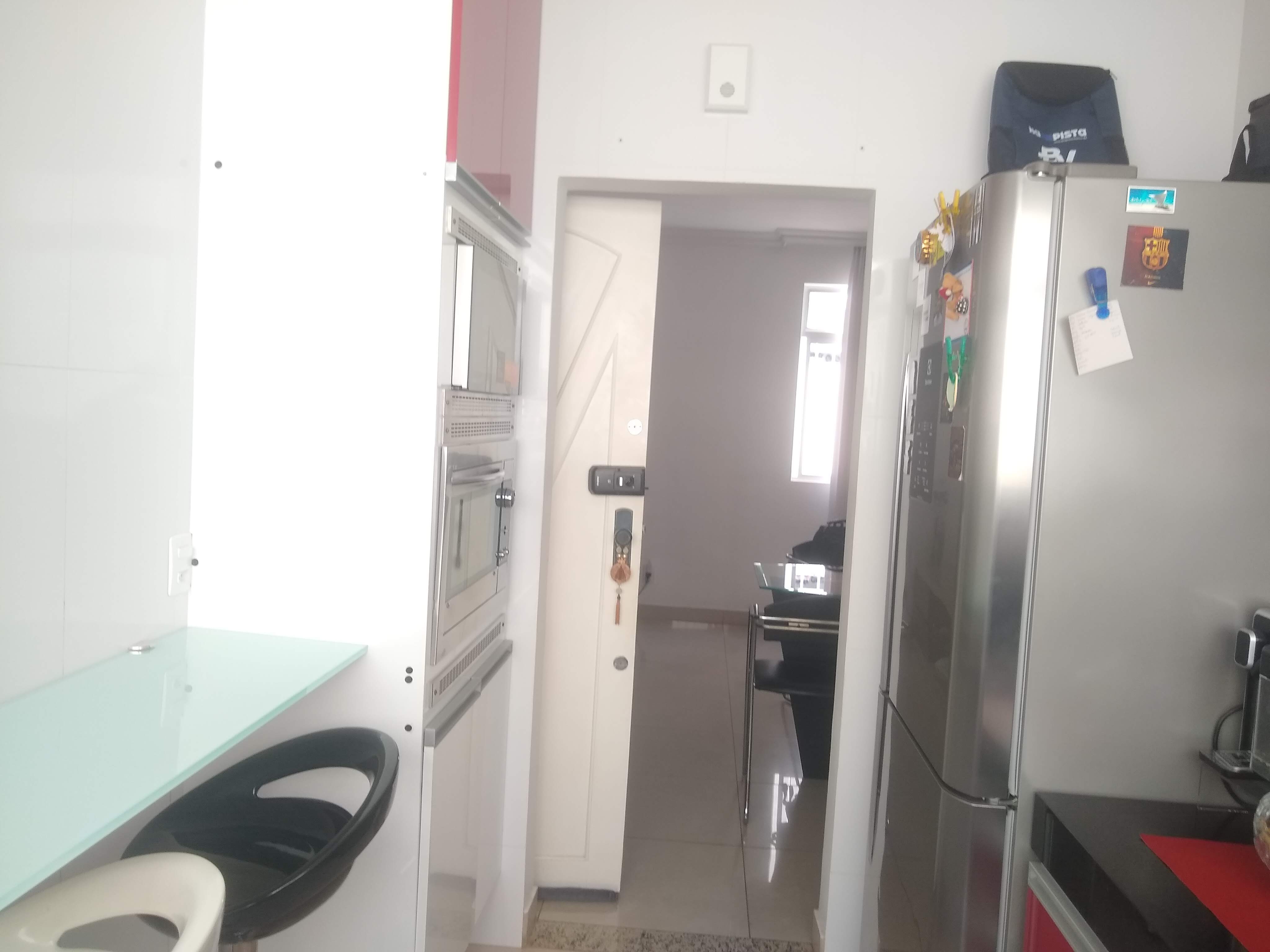 Apartamento à venda com 3 quartos, 75m² - Foto 19