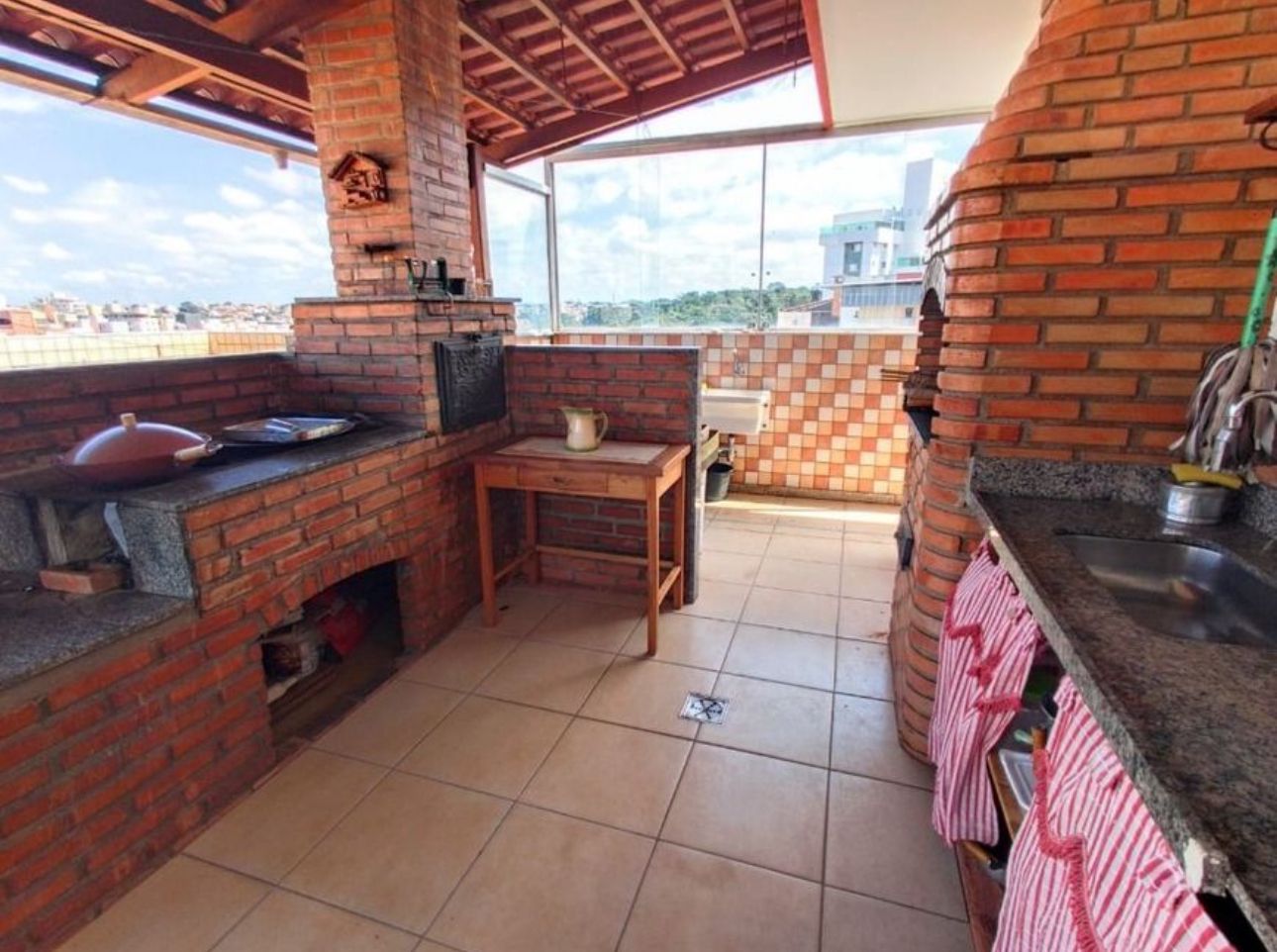 Cobertura à venda com 3 quartos, 180m² - Foto 4