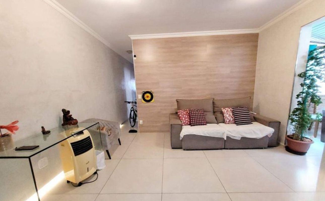 Apartamento à venda com 3 quartos, 105m² - Foto 1