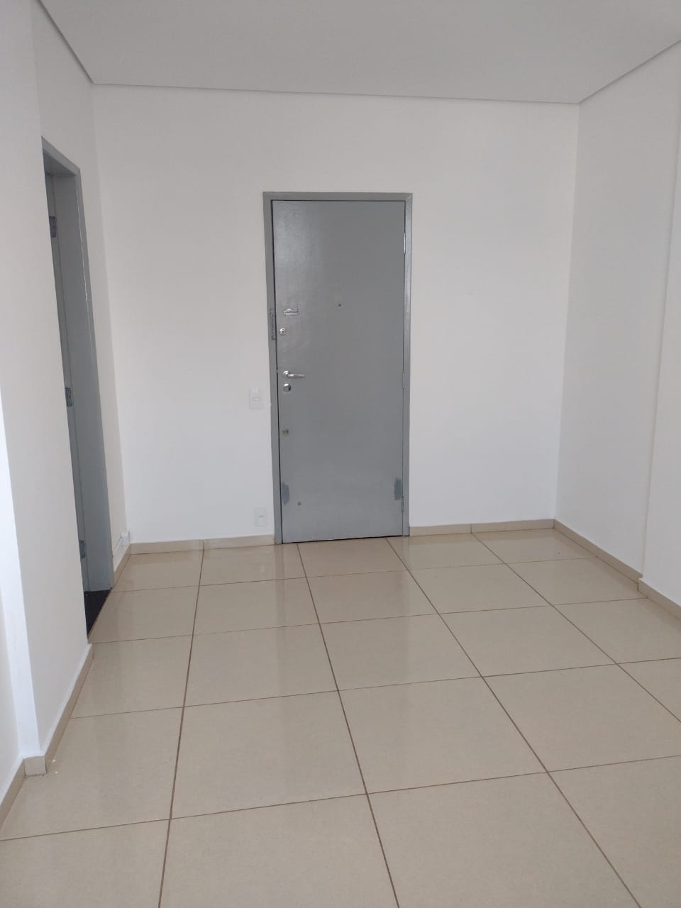 Apartamento para alugar com 2 quartos, 70m² - Foto 20