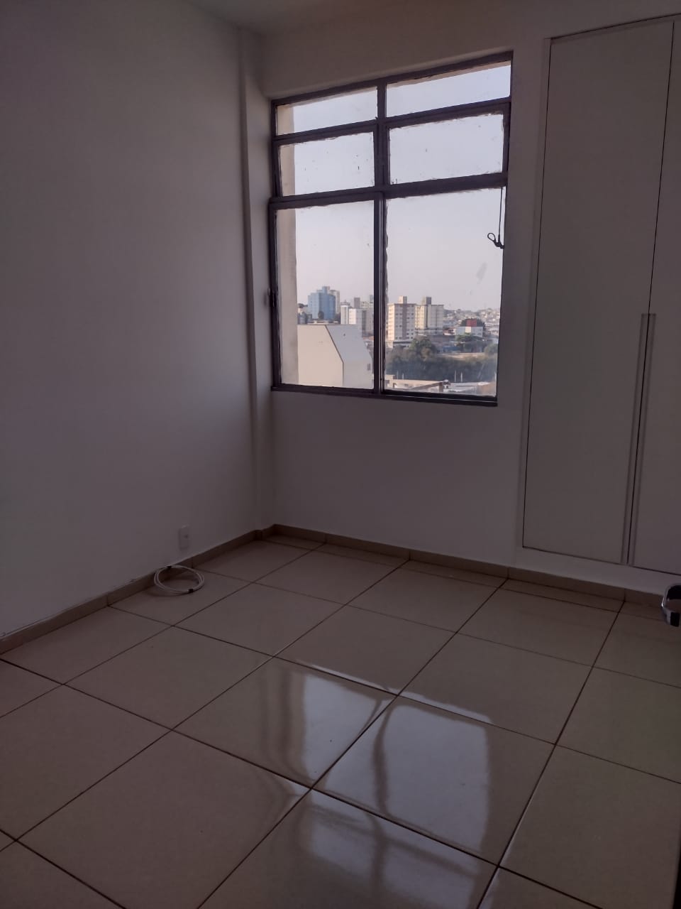 Apartamento para alugar com 2 quartos, 70m² - Foto 14