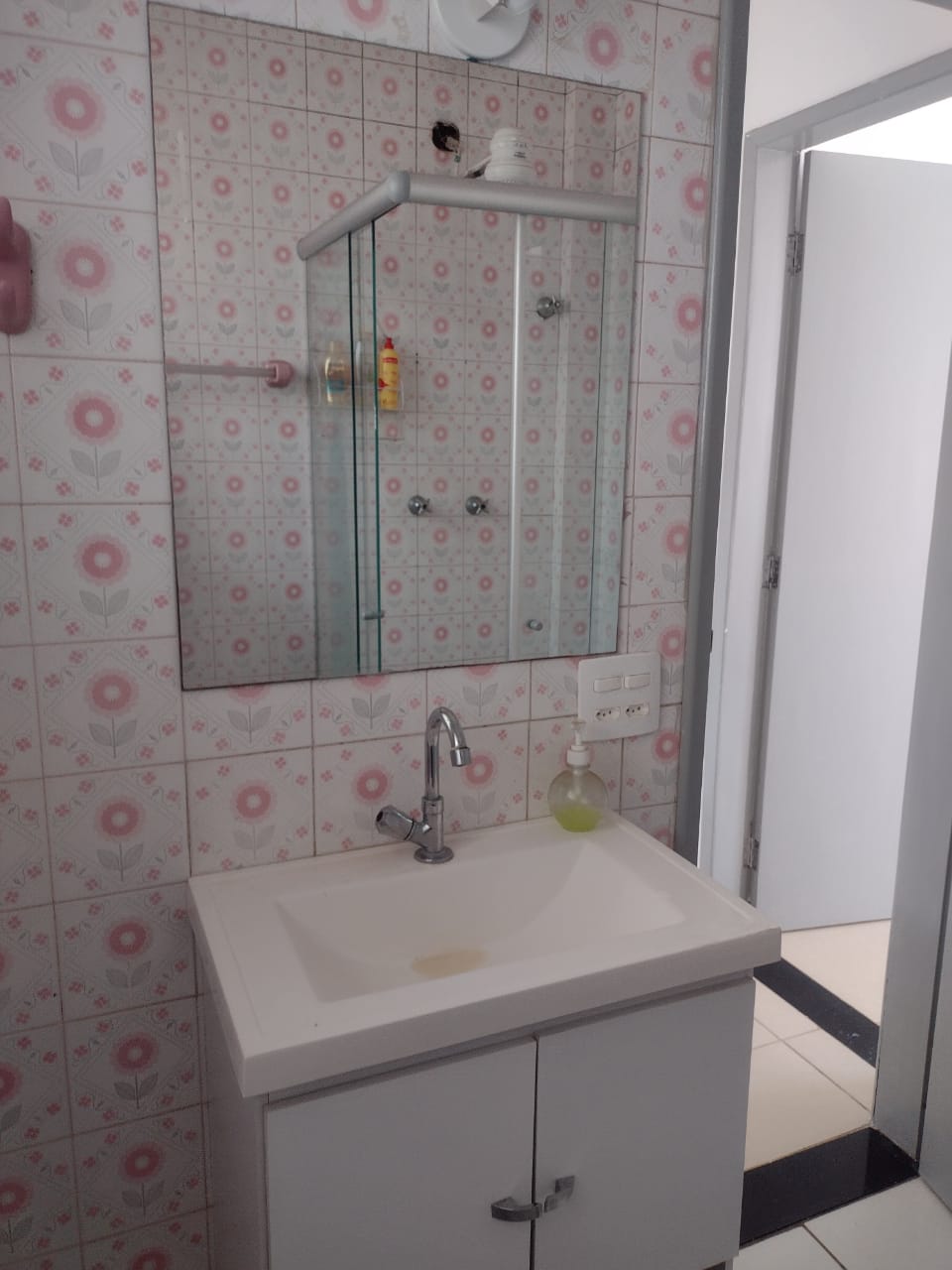 Apartamento para alugar com 2 quartos, 70m² - Foto 11