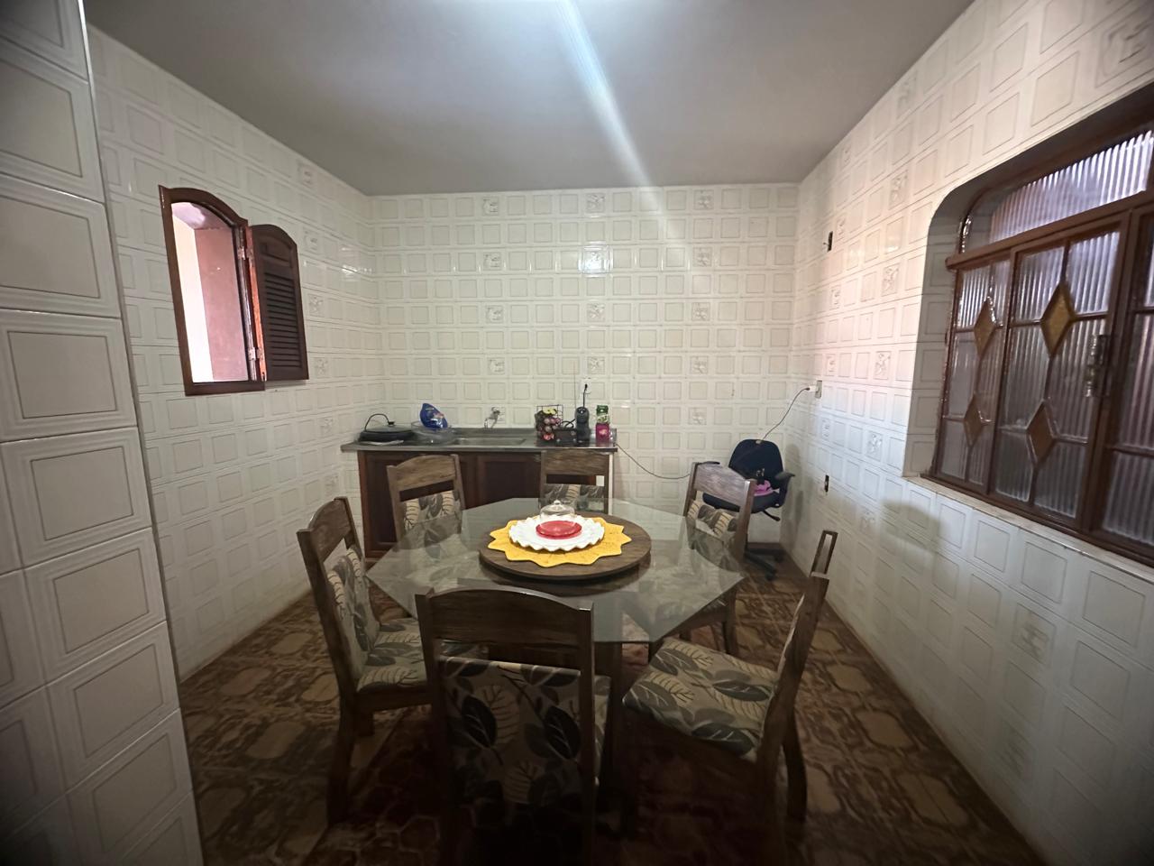 Casa à venda com 3 quartos, 240m² - Foto 15