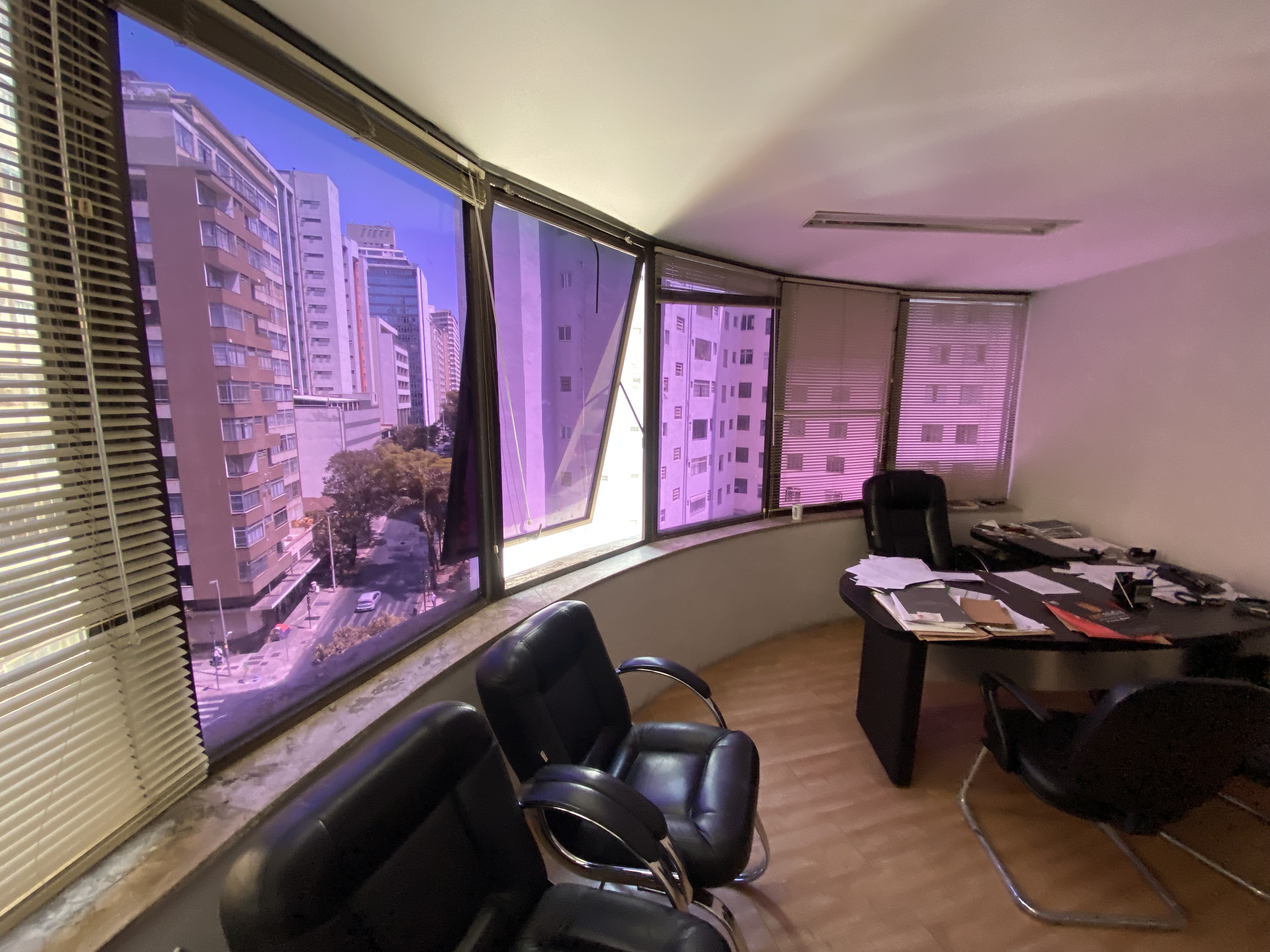 Conjunto Comercial-Sala para alugar com 3 quartos, 150m² - Foto 17