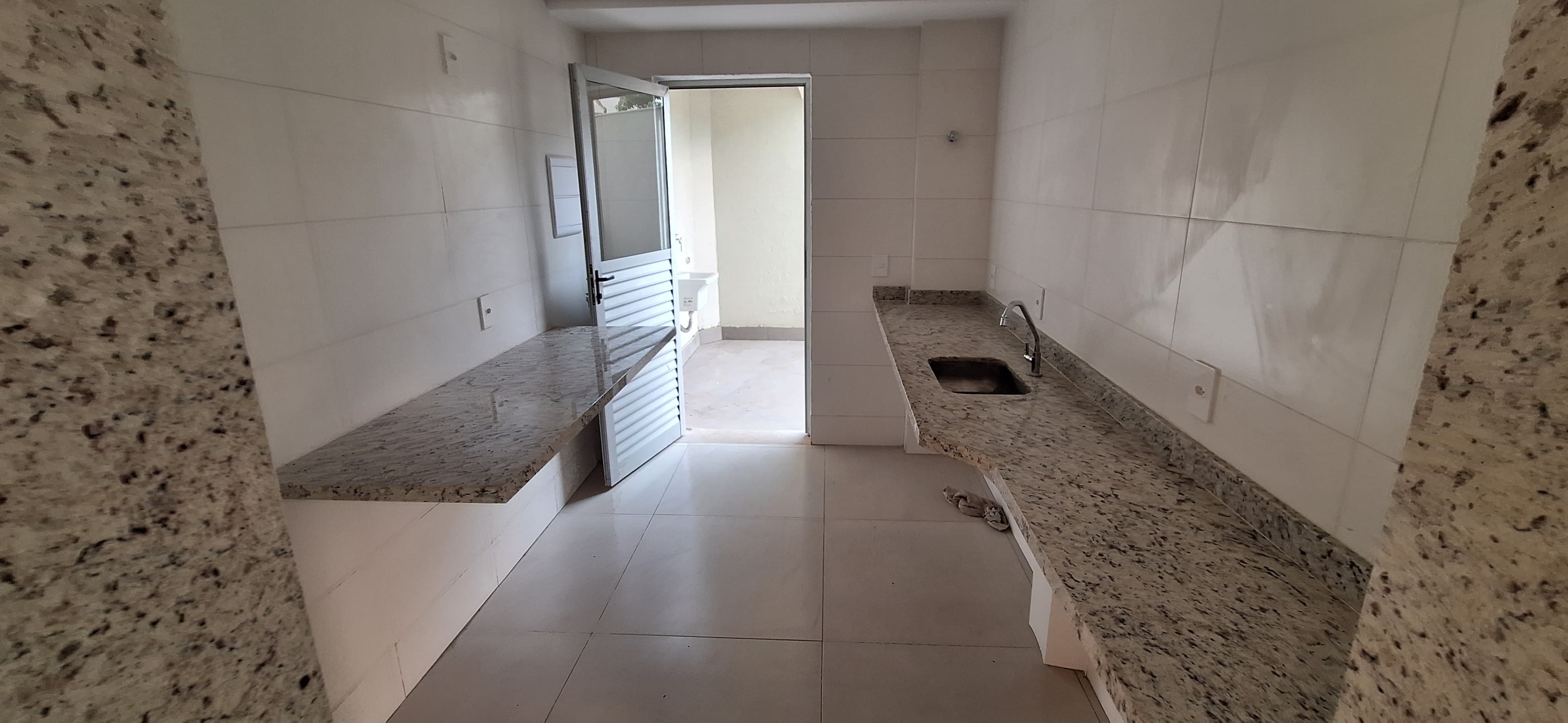 Apartamento à venda com 3 quartos, 90m² - Foto 6