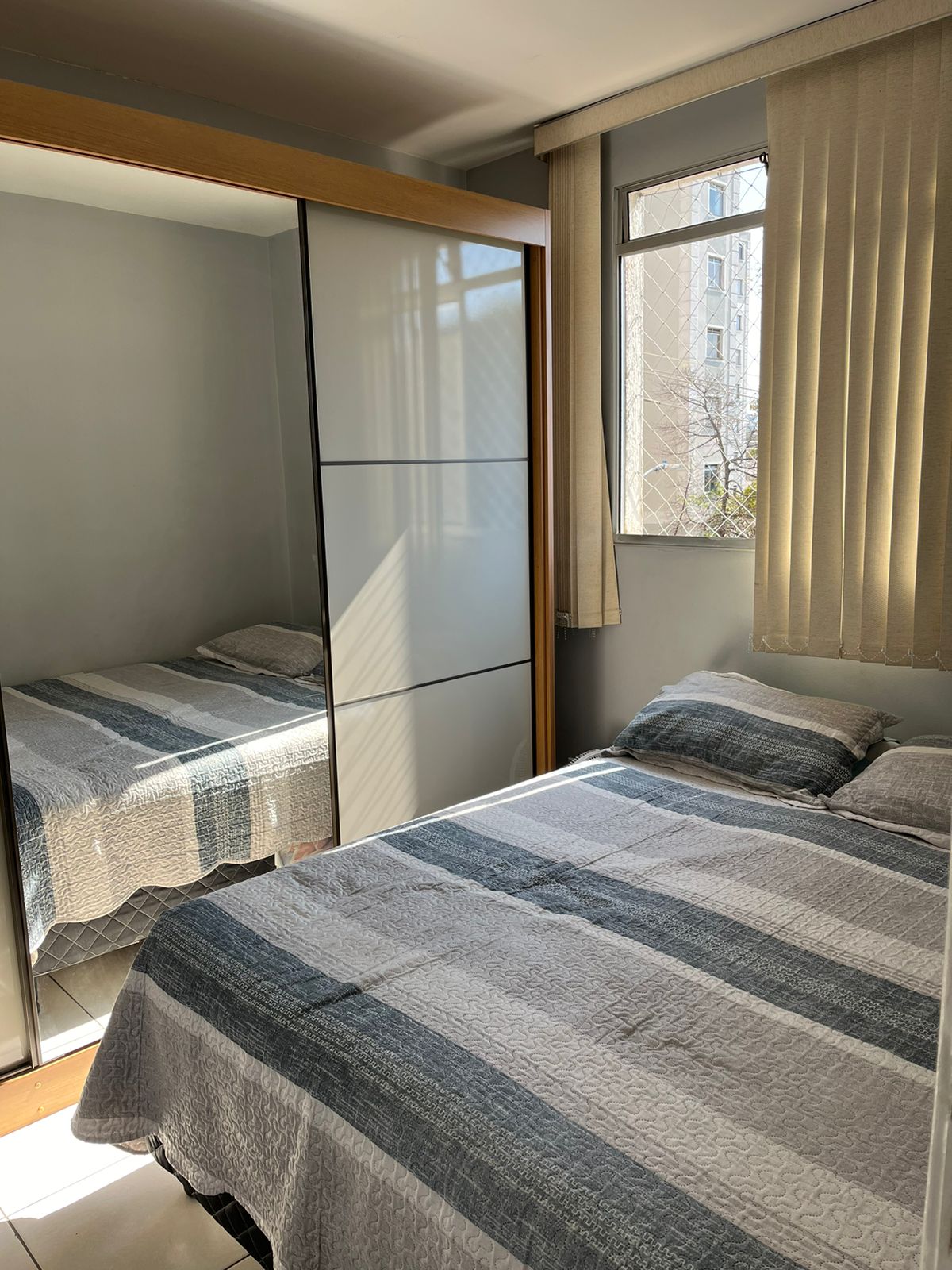 Apartamento à venda com 2 quartos, 130m² - Foto 2