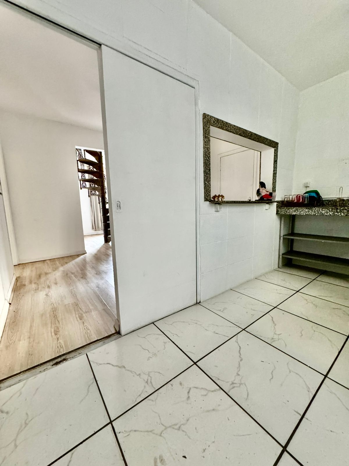 Cobertura para alugar com 4 quartos, 240m² - Foto 14