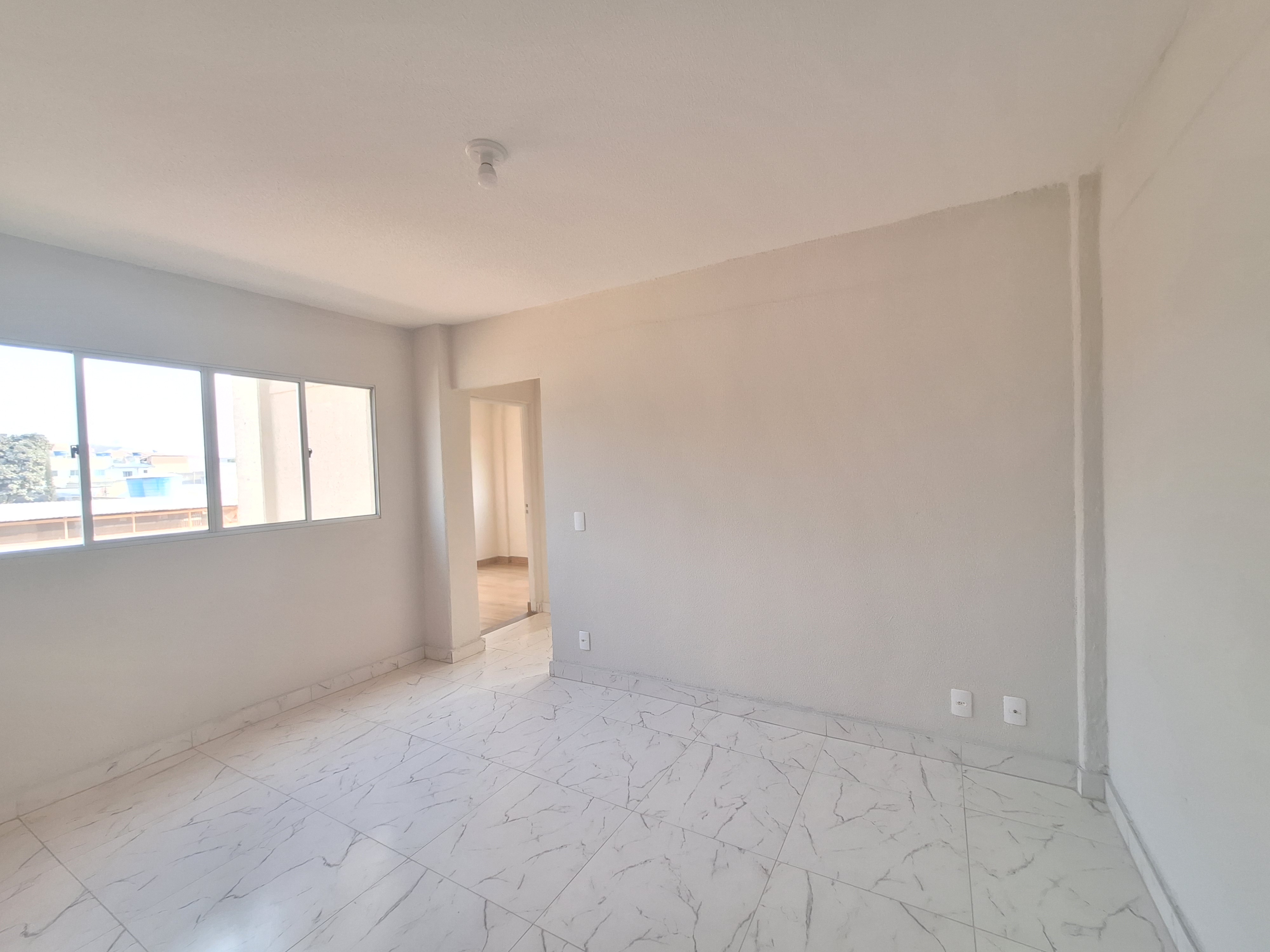 Apartamento para alugar com 2 quartos, 49m² - Foto 4