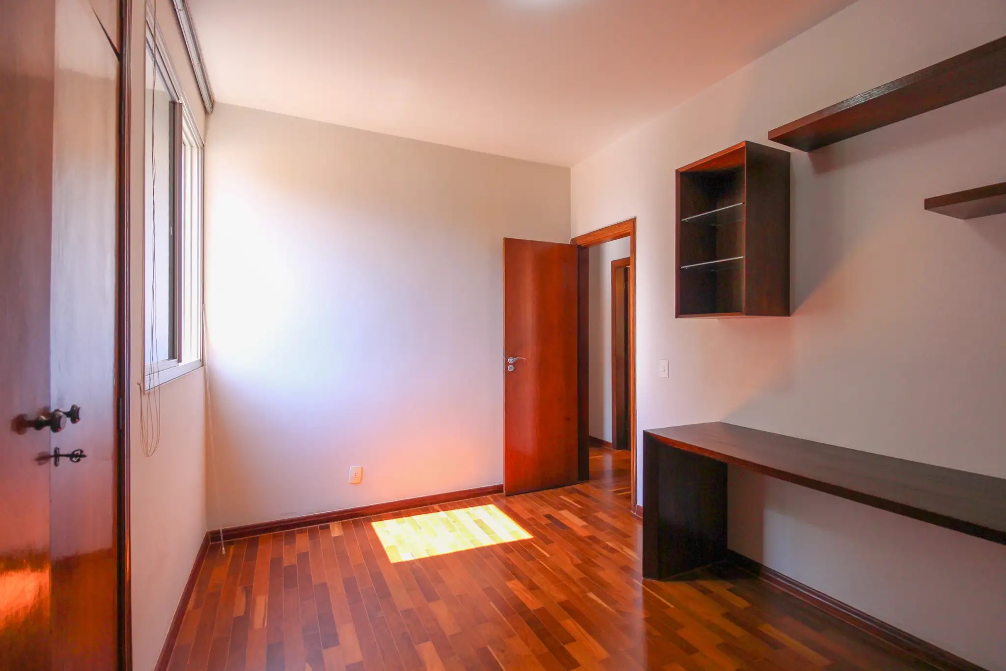 Apartamento à venda com 4 quartos, 120m² - Foto 21