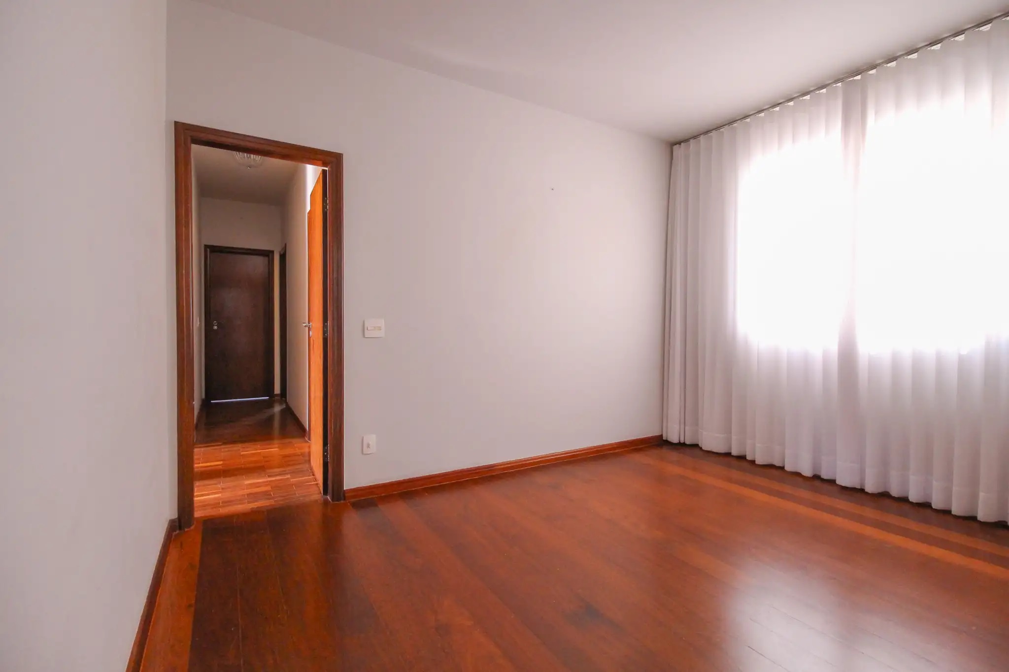 Apartamento à venda com 4 quartos, 120m² - Foto 3