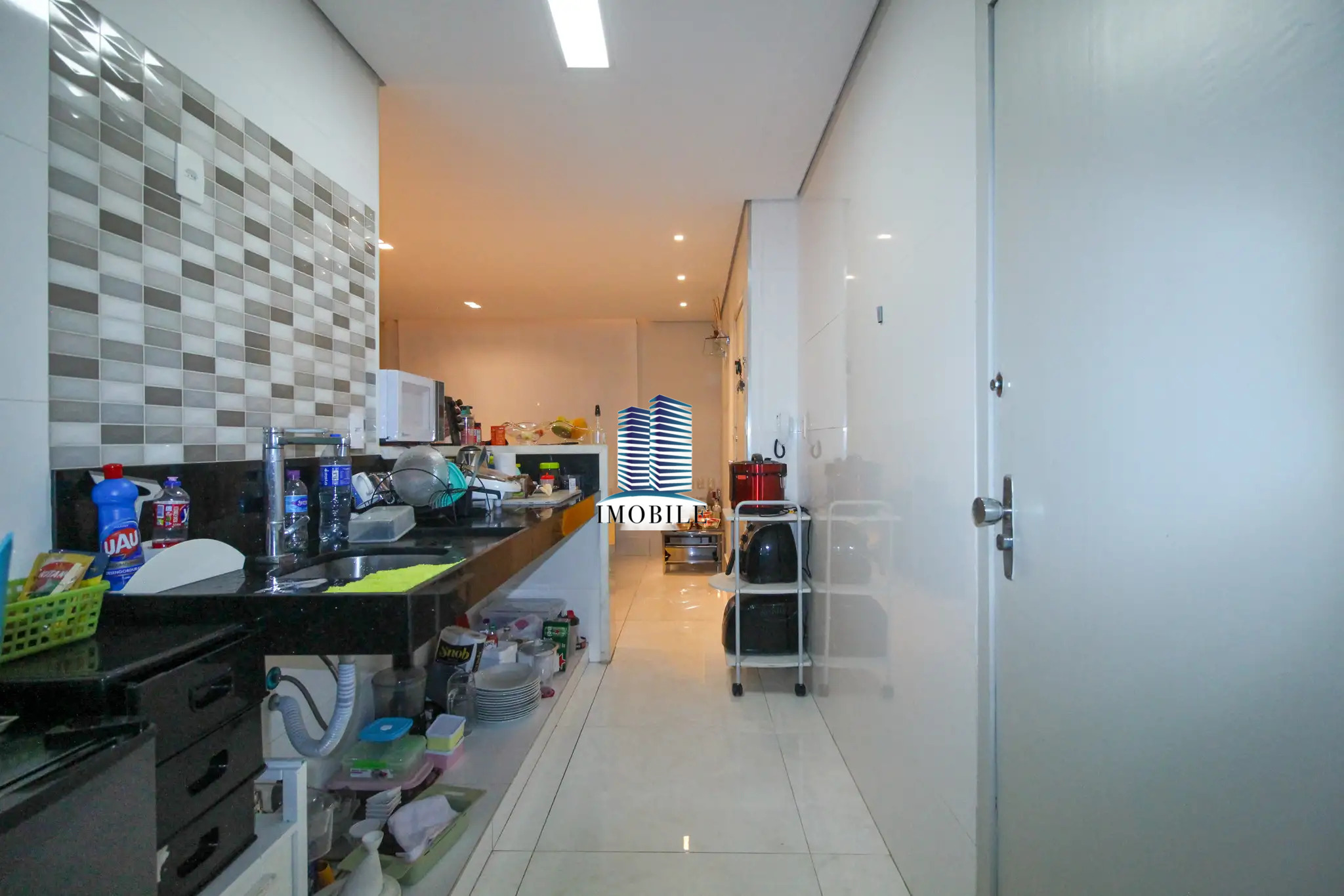 Apartamento à venda com 3 quartos, 90m² - Foto 11