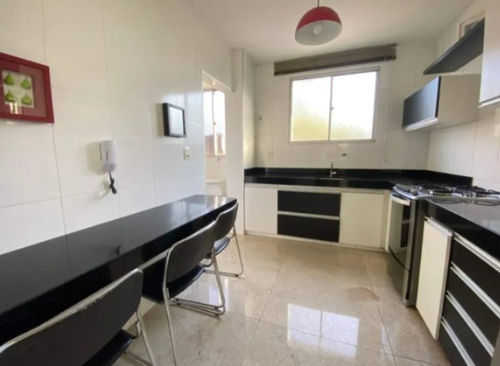 Apartamento para alugar com 3 quartos, 96m² - Foto 9