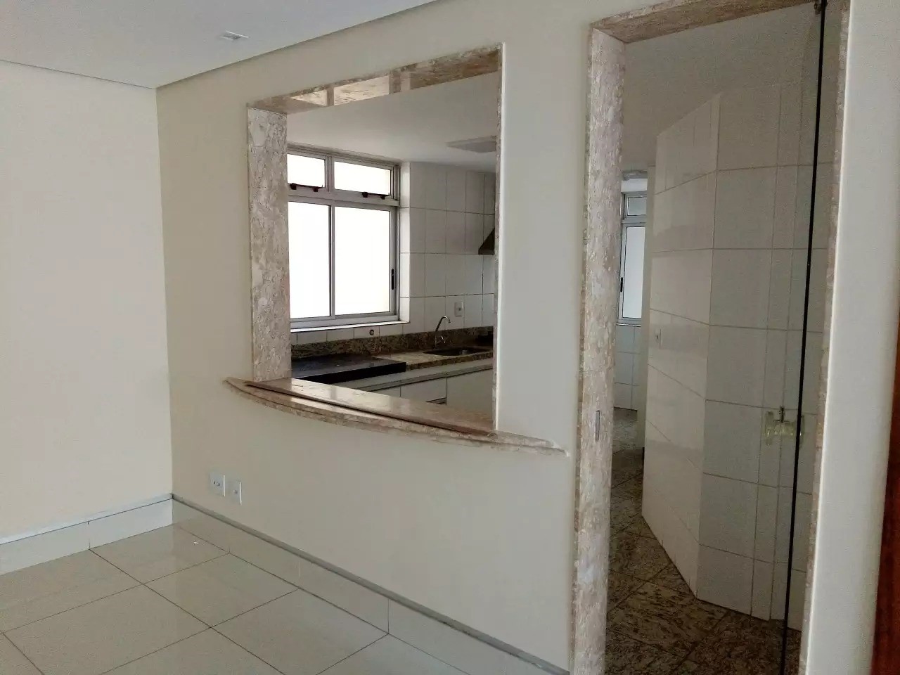 Apartamento para alugar com 2 quartos, 194m² - Foto 16