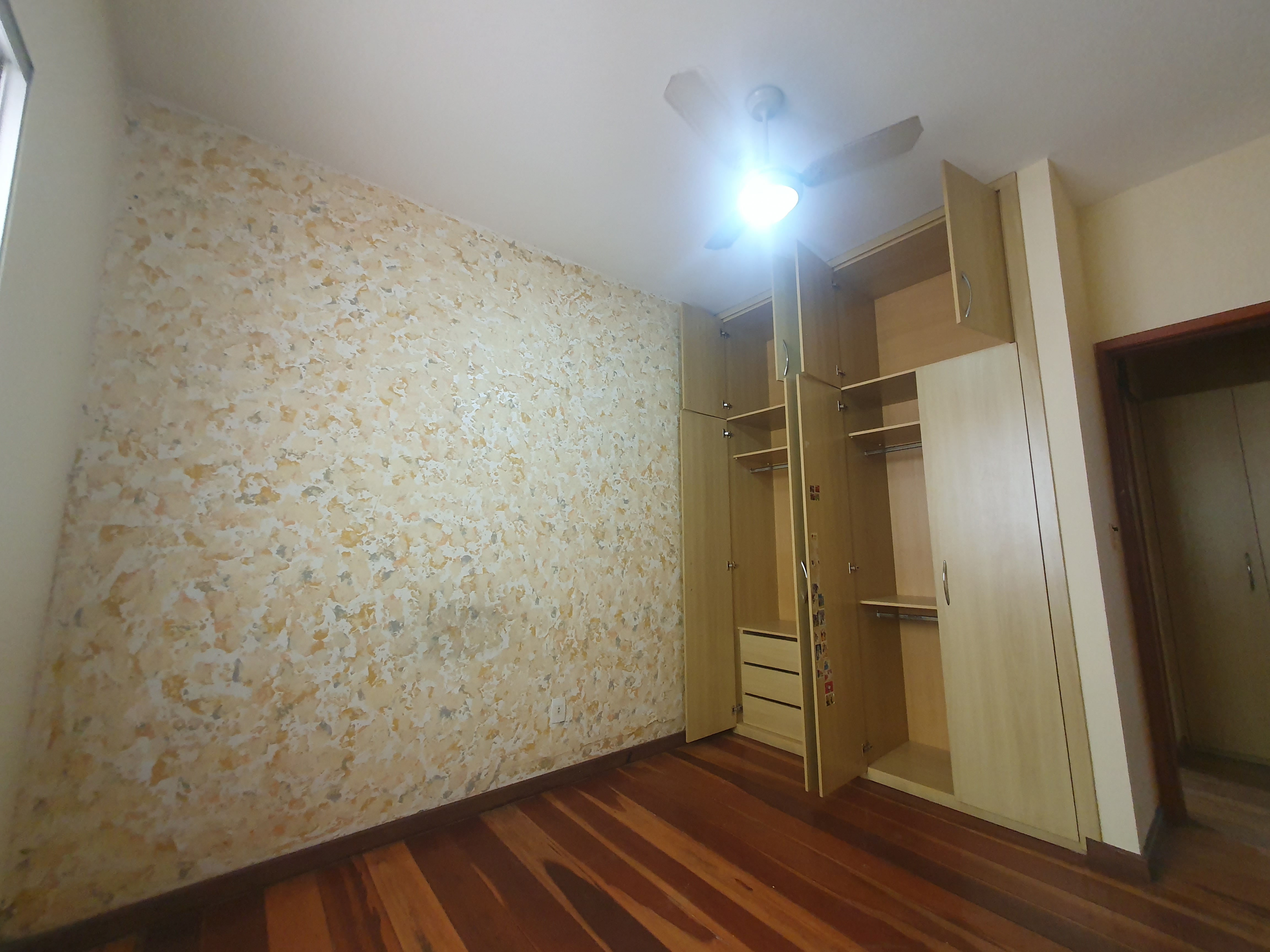 Apartamento à venda com 3 quartos, 130m² - Foto 7