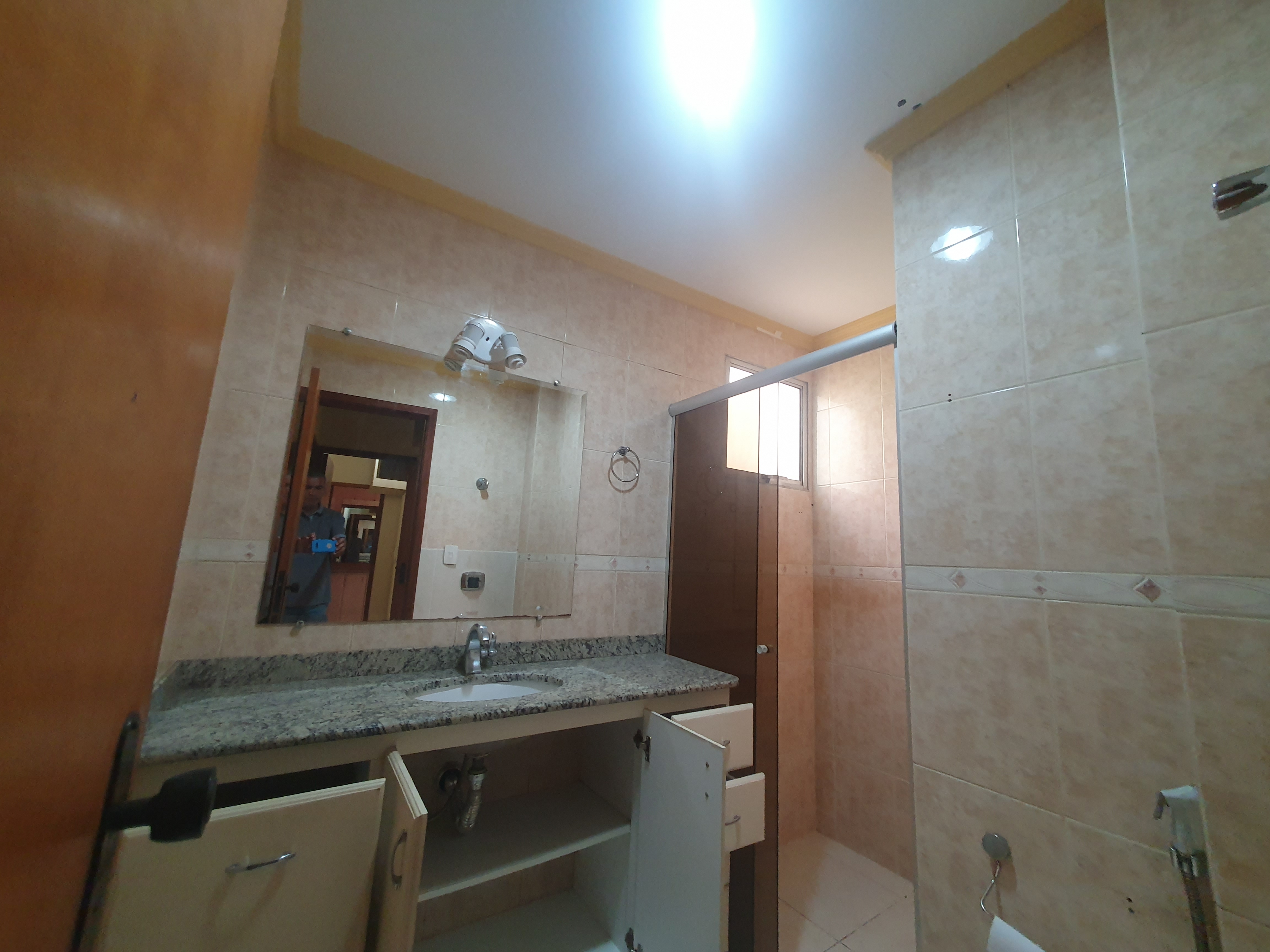 Apartamento à venda com 3 quartos, 130m² - Foto 4