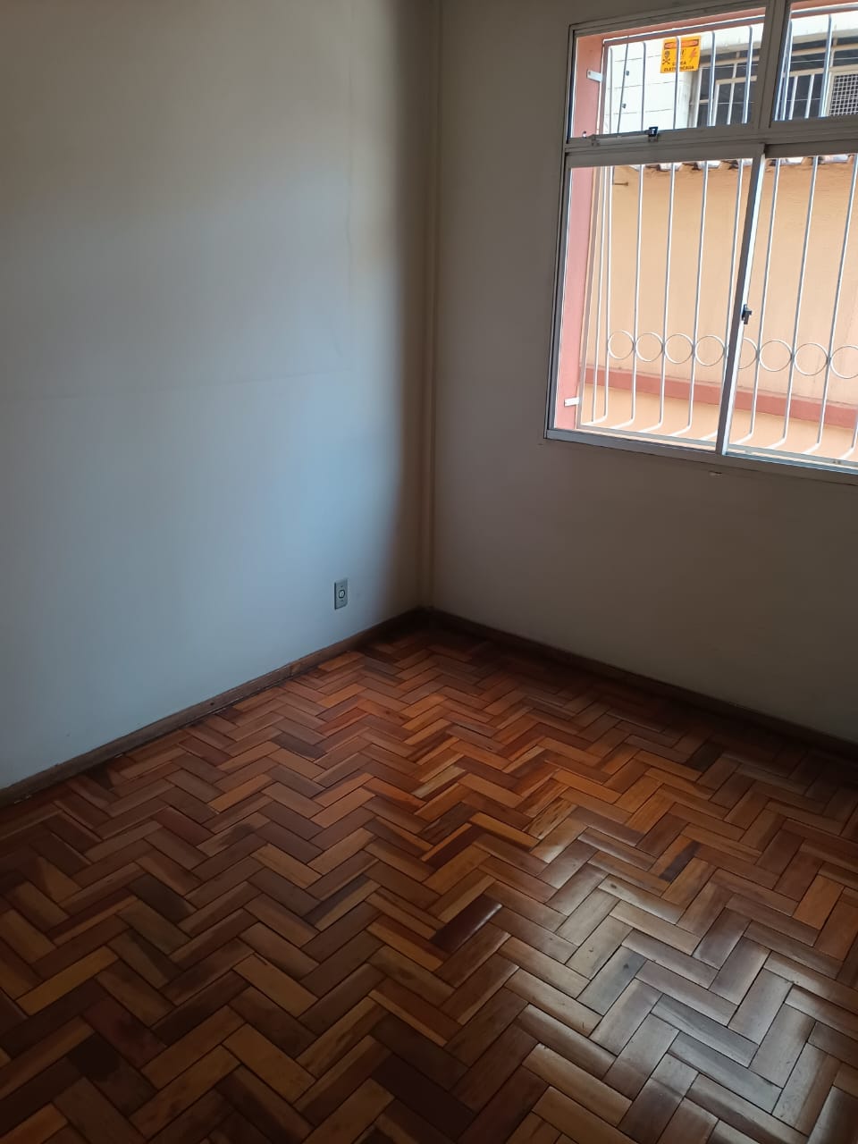 Apartamento à venda com 3 quartos, 95m² - Foto 11