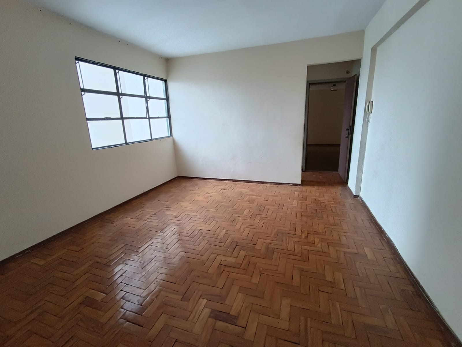 Apartamento à venda com 3 quartos, 95m² - Foto 9