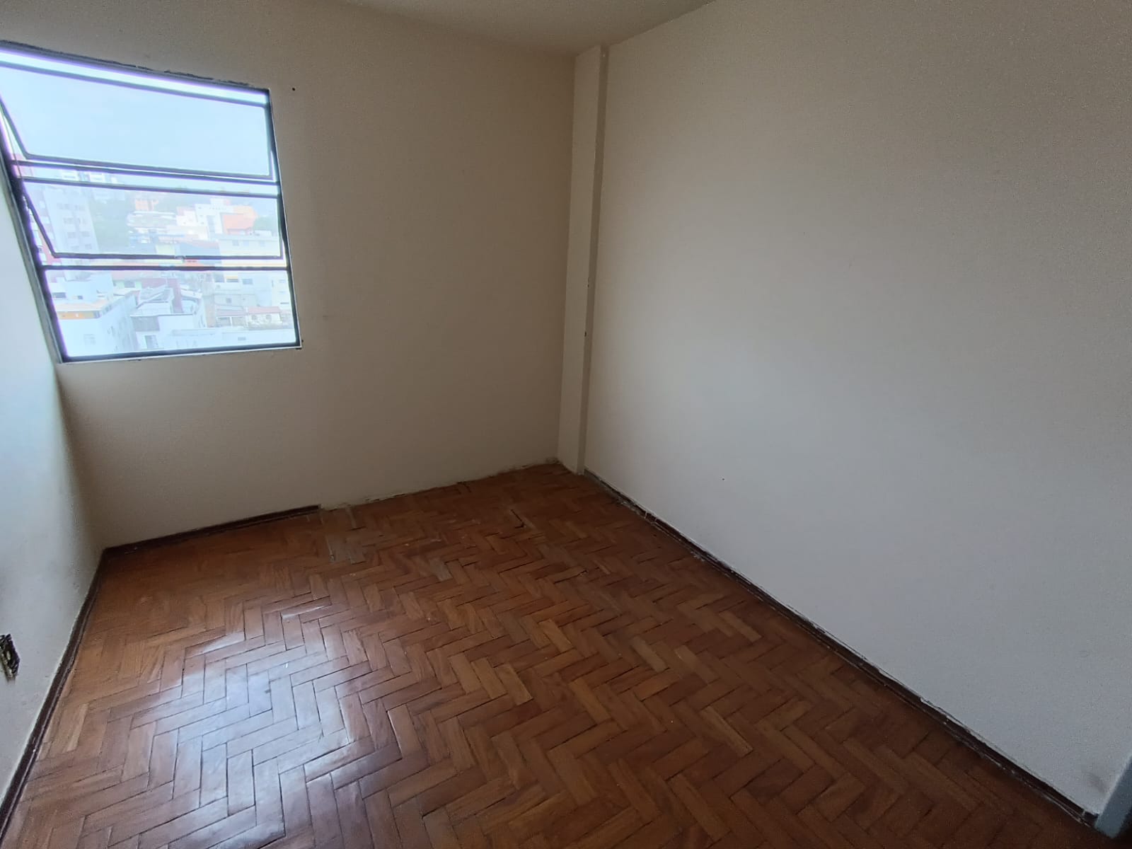 Apartamento à venda com 3 quartos, 95m² - Foto 5