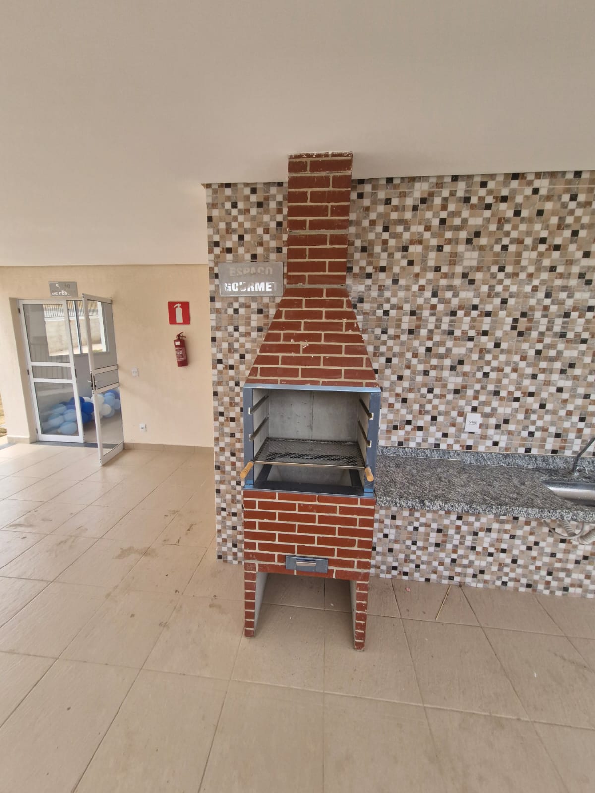 Apartamento para alugar com 2 quartos, 71m² - Foto 5