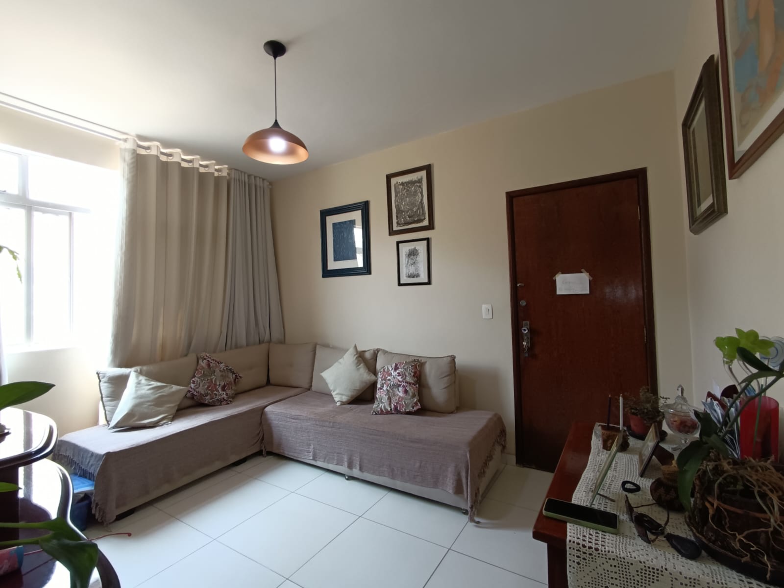 Apartamento à venda com 3 quartos, 85m² - Foto 1