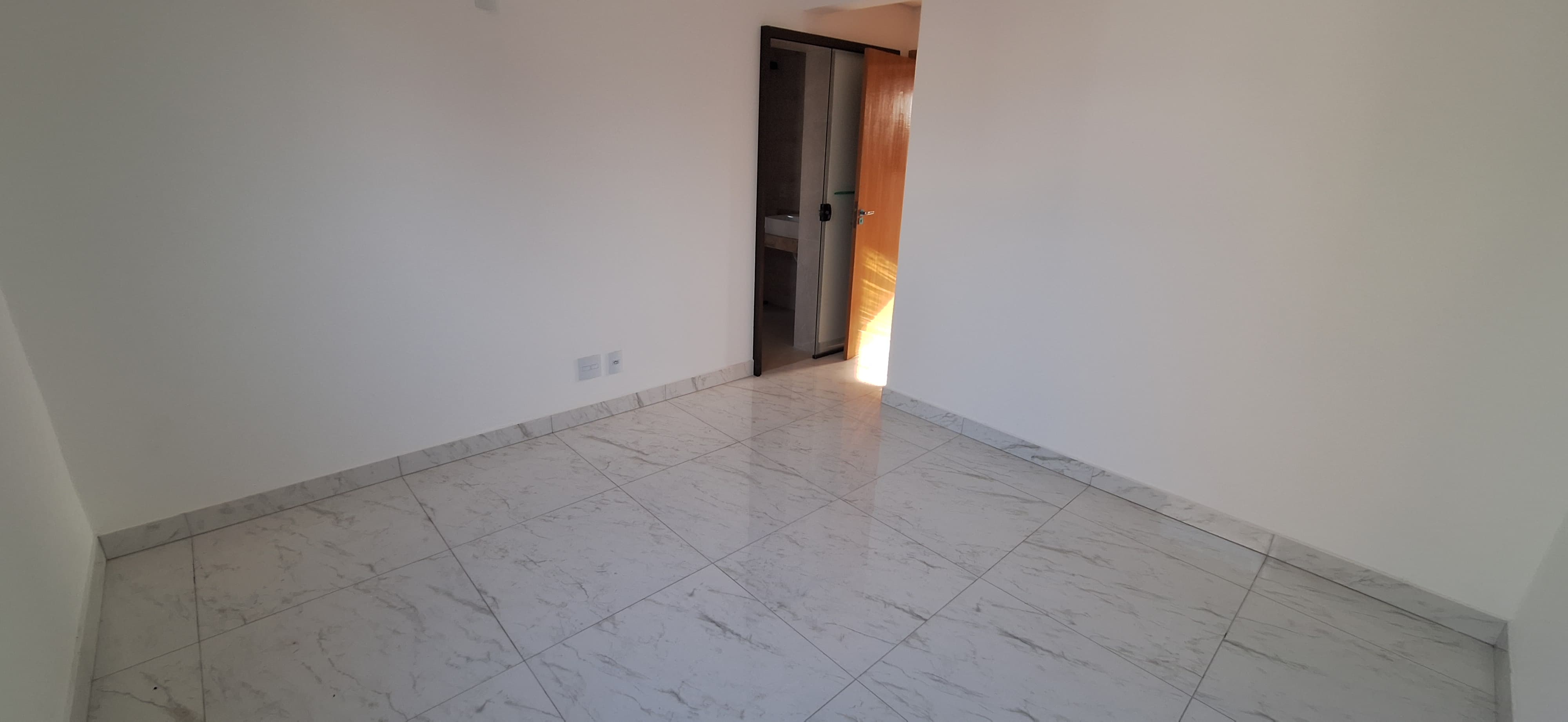 Apartamento à venda com 4 quartos, 160m² - Foto 10