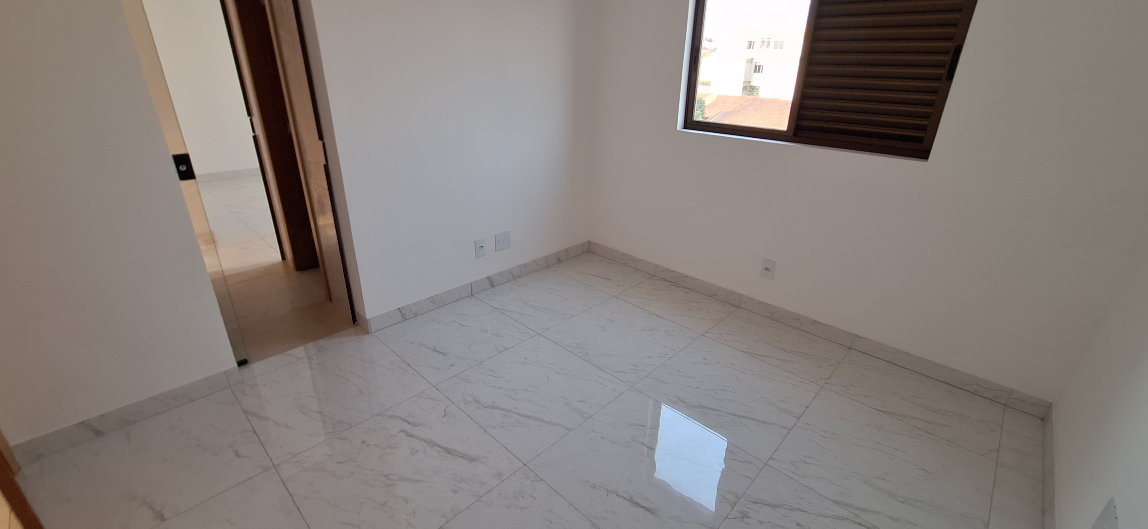 Apartamento à venda com 4 quartos, 160m² - Foto 19