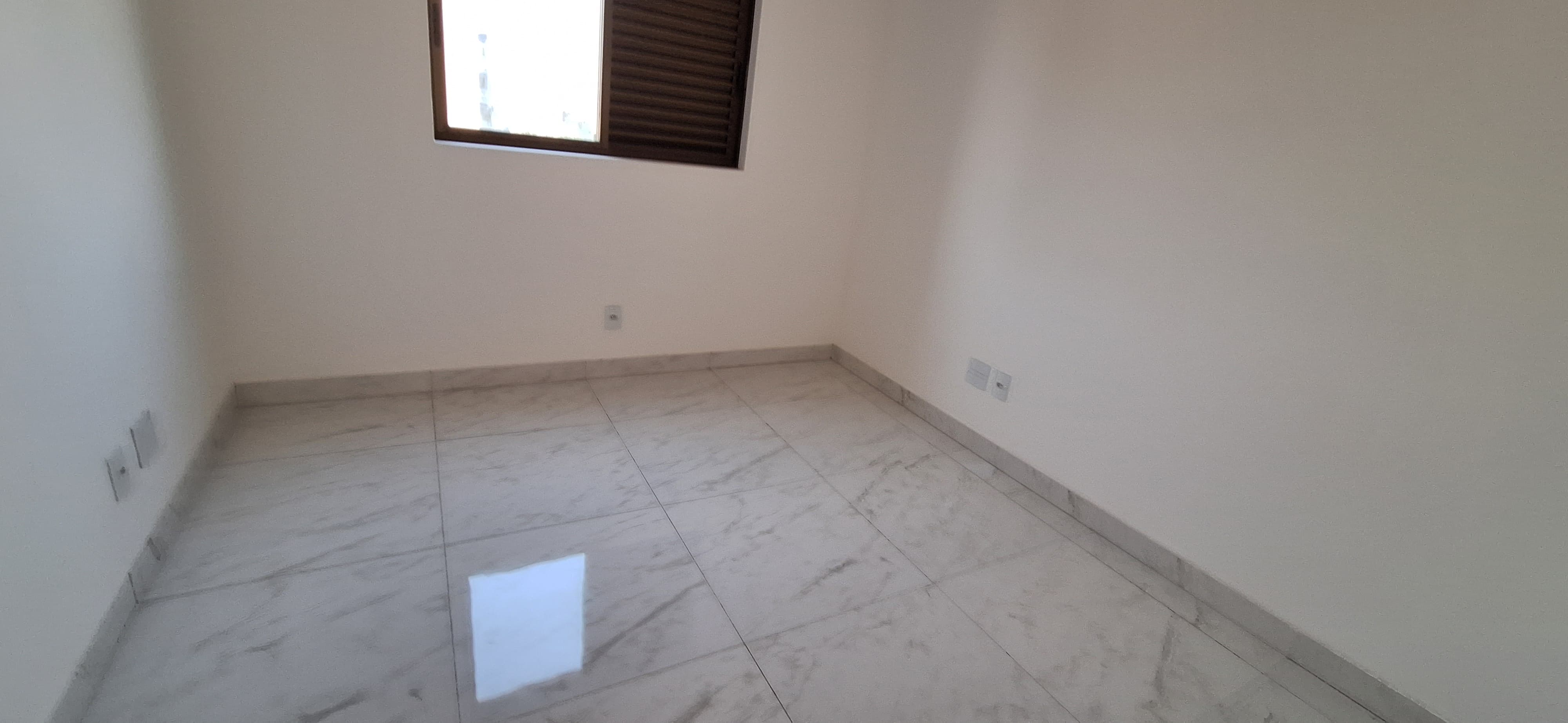 Apartamento à venda com 4 quartos, 160m² - Foto 16