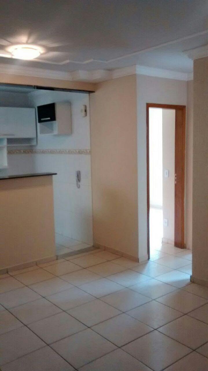 Apartamento à venda com 2 quartos, 50m² - Foto 2