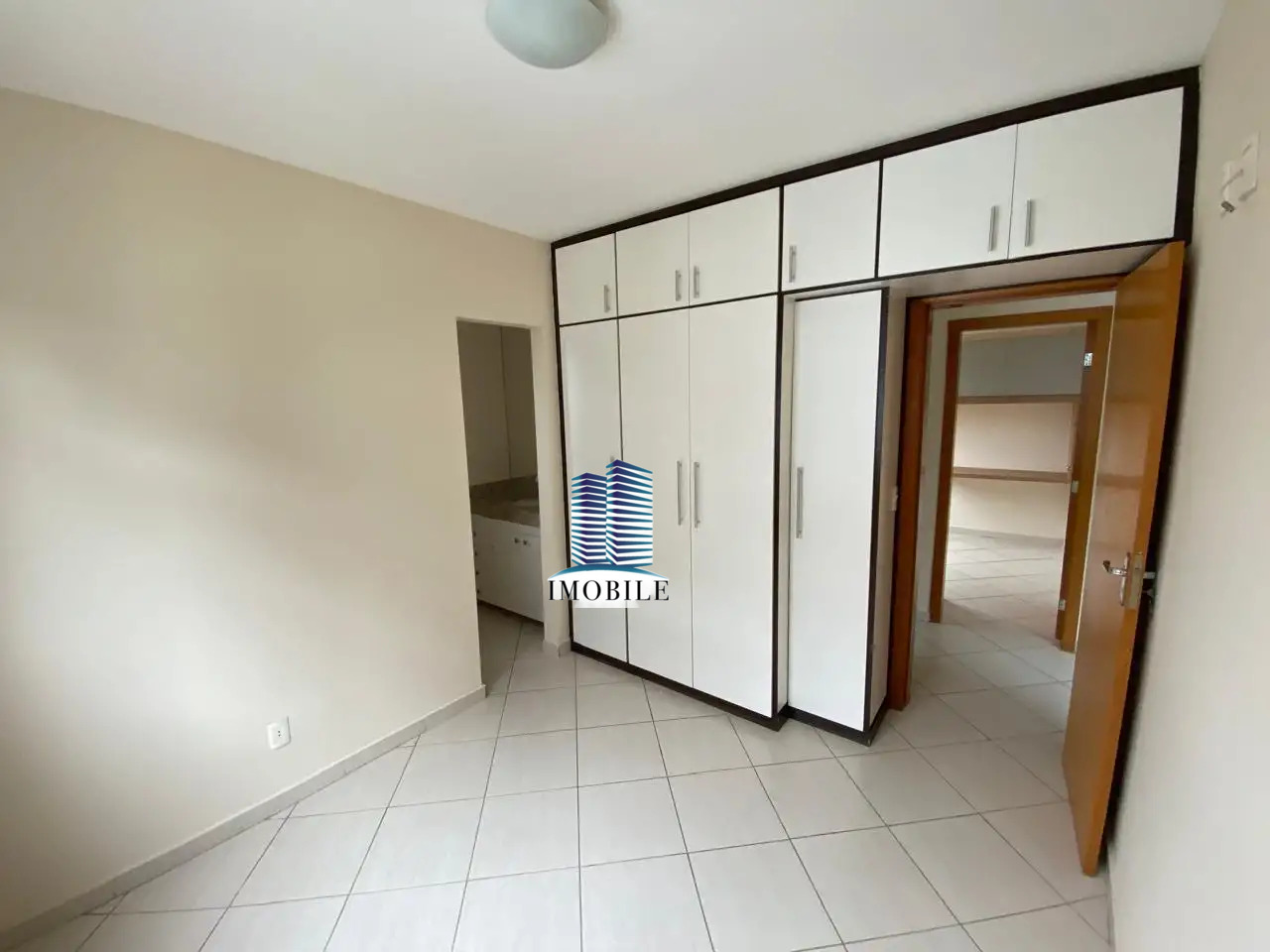 Apartamento à venda com 2 quartos, 80m² - Foto 5