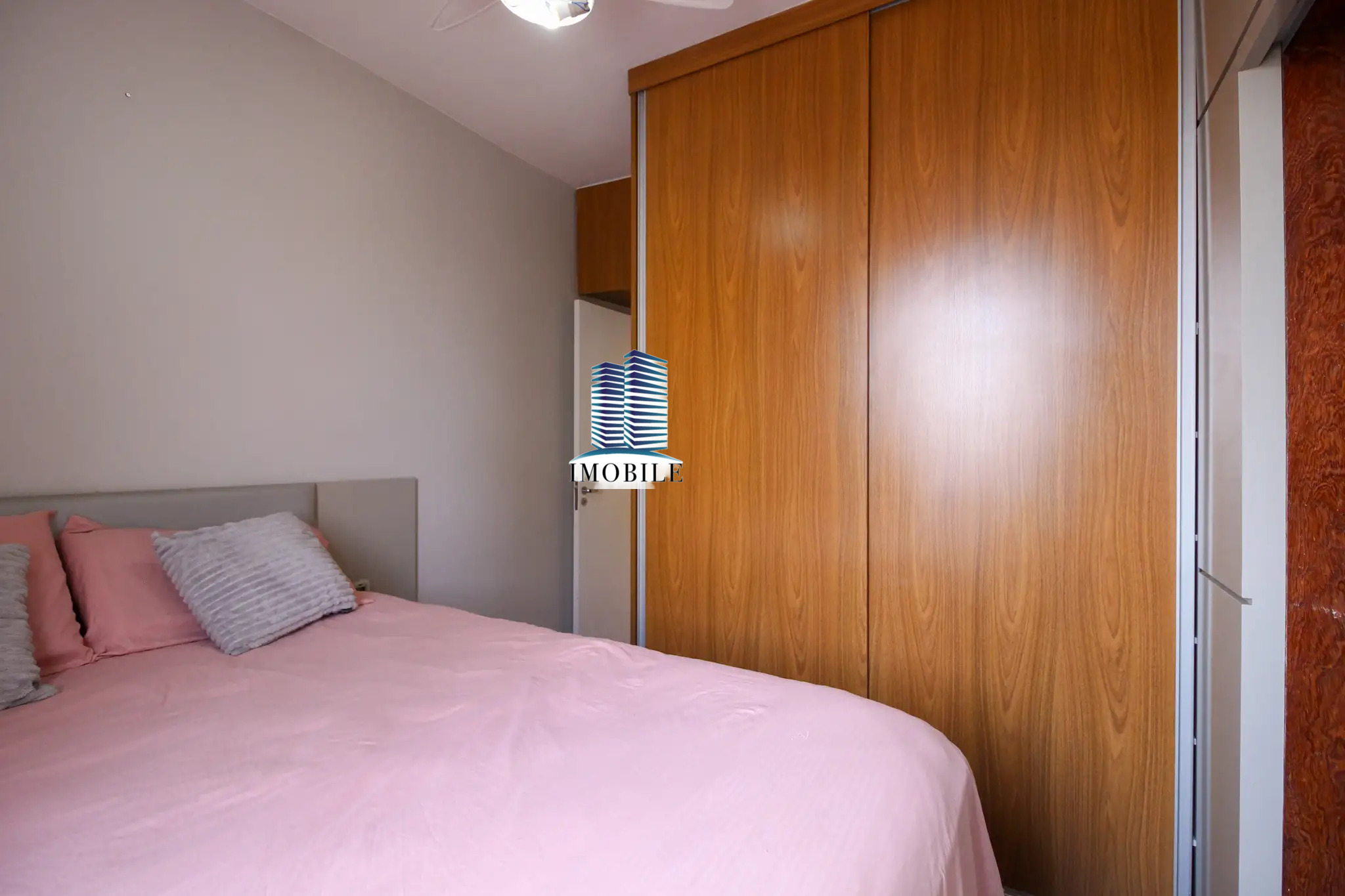 Apartamento à venda com 2 quartos, 65m² - Foto 12