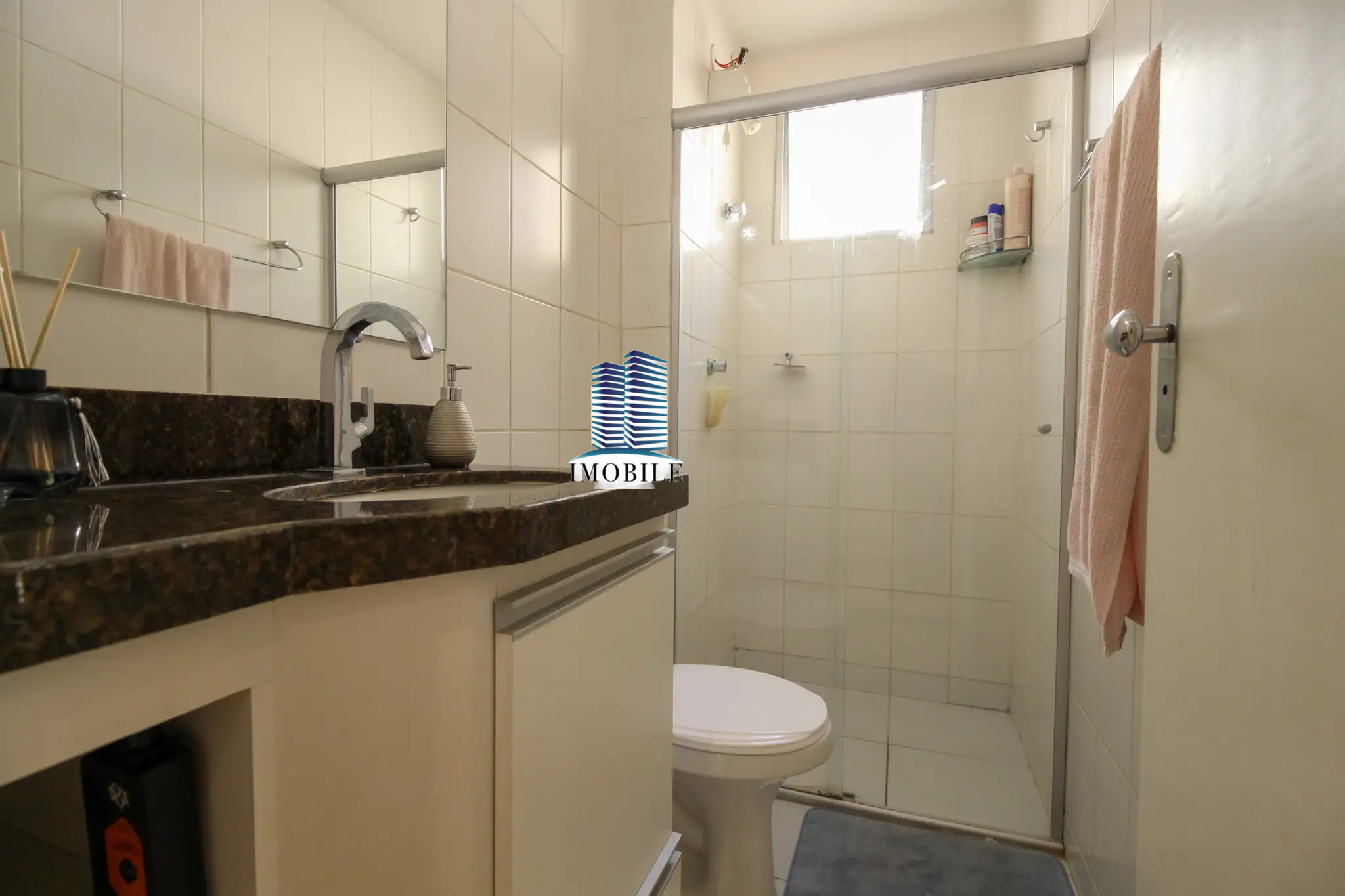 Apartamento à venda com 2 quartos, 65m² - Foto 9