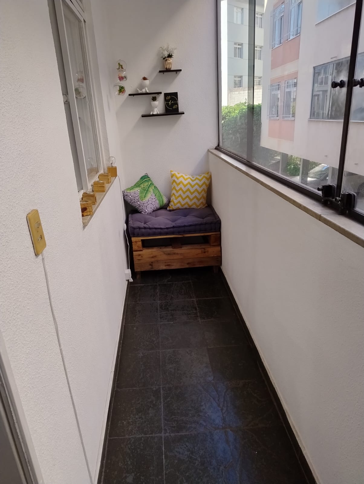 Apartamento à venda com 3 quartos, 75m² - Foto 8