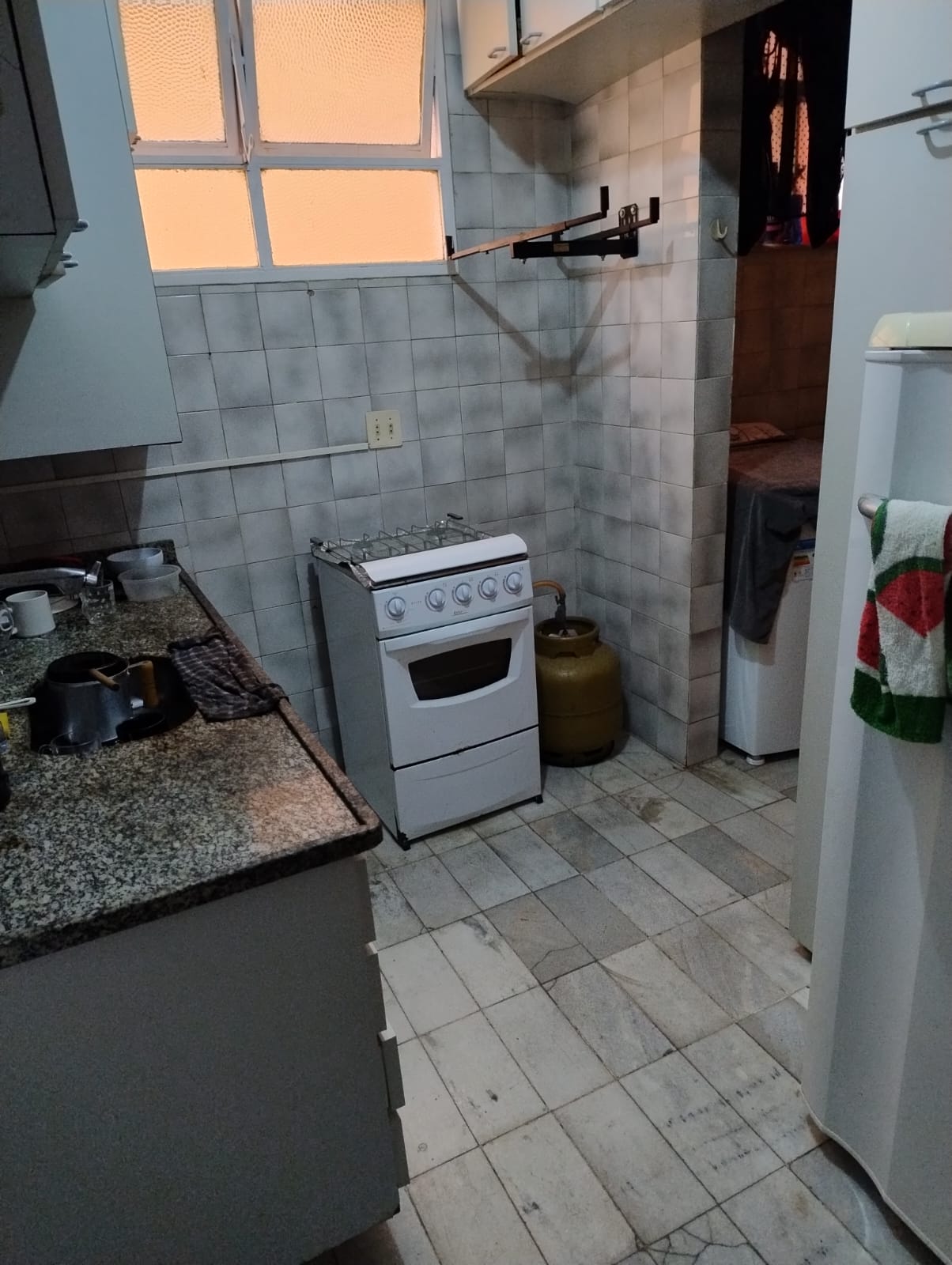 Apartamento à venda com 3 quartos, 75m² - Foto 5