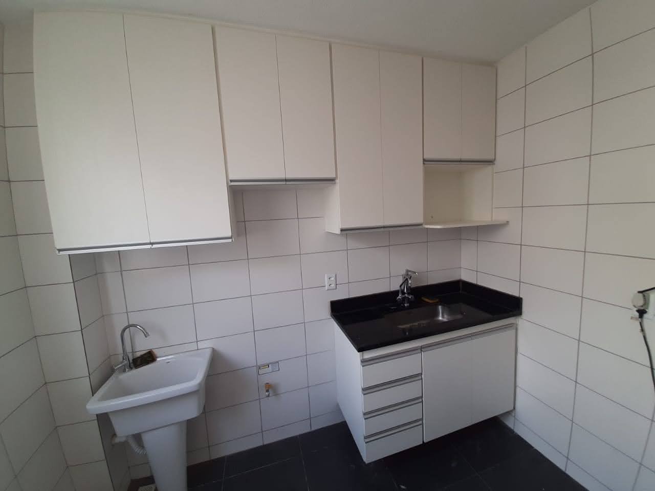 Apartamento à venda com 2 quartos, 45m² - Foto 3