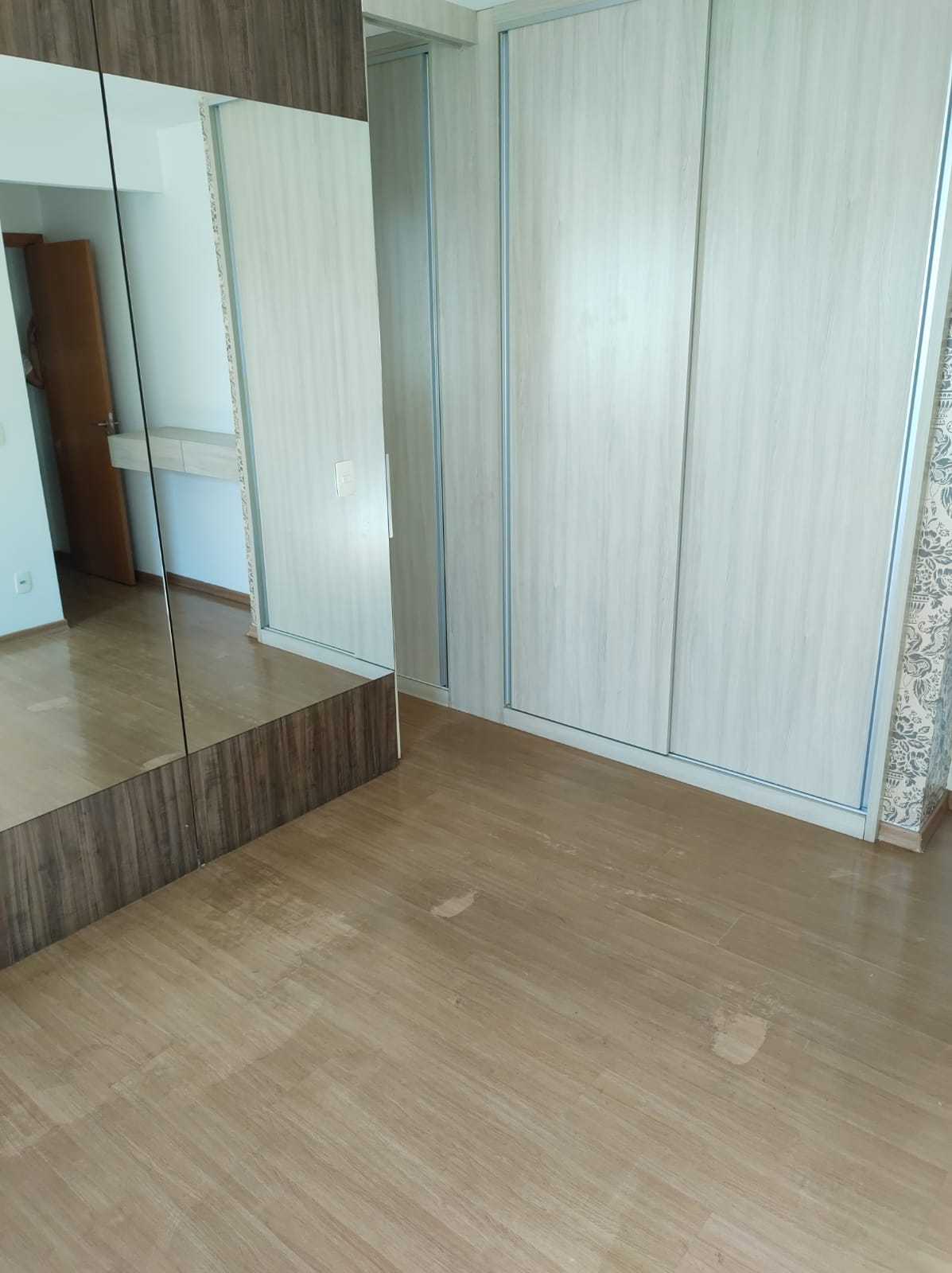 Apartamento para alugar com 4 quartos, 120m² - Foto 17