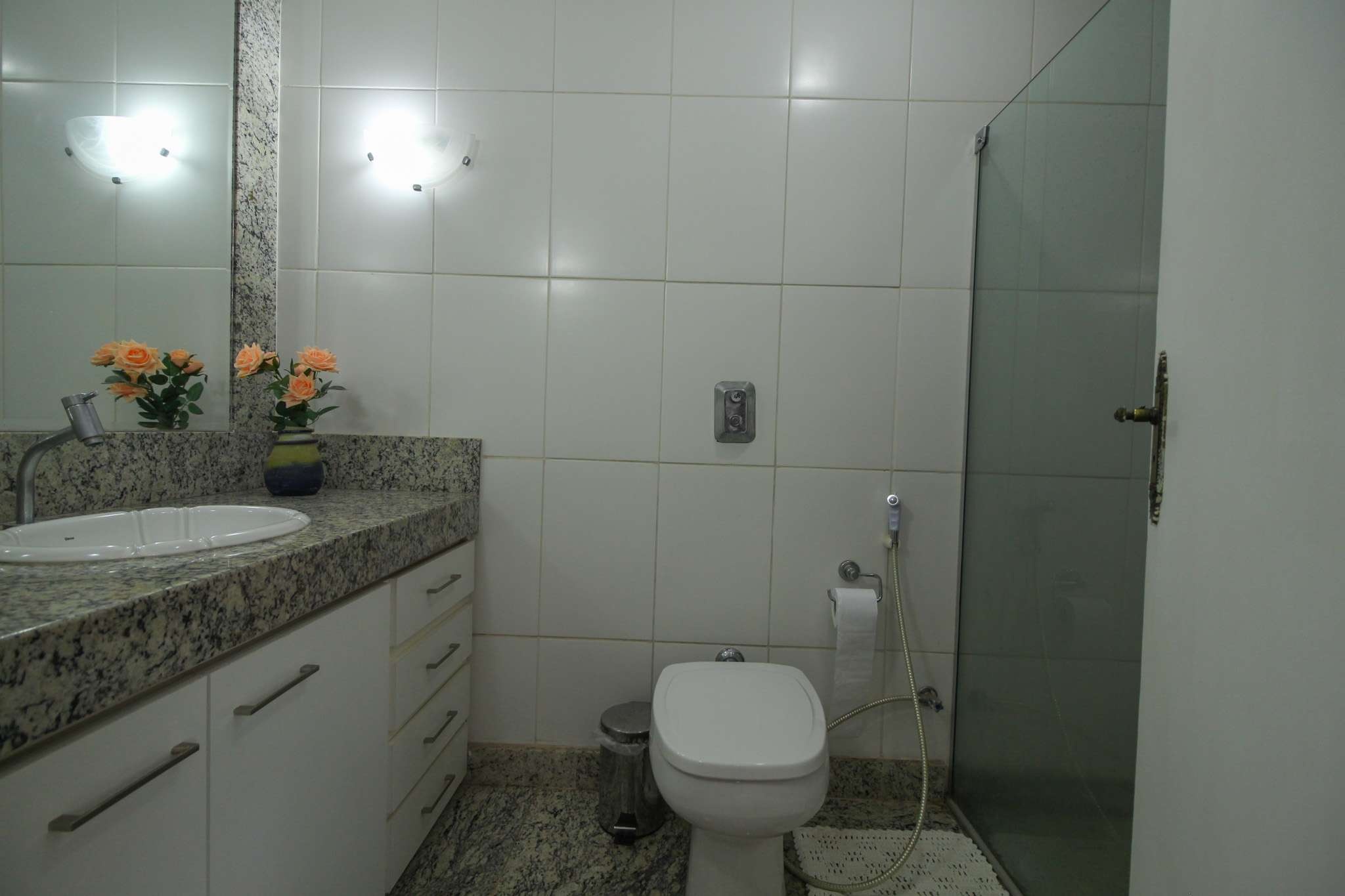 Apartamento à venda com 4 quartos, 185m² - Foto 8