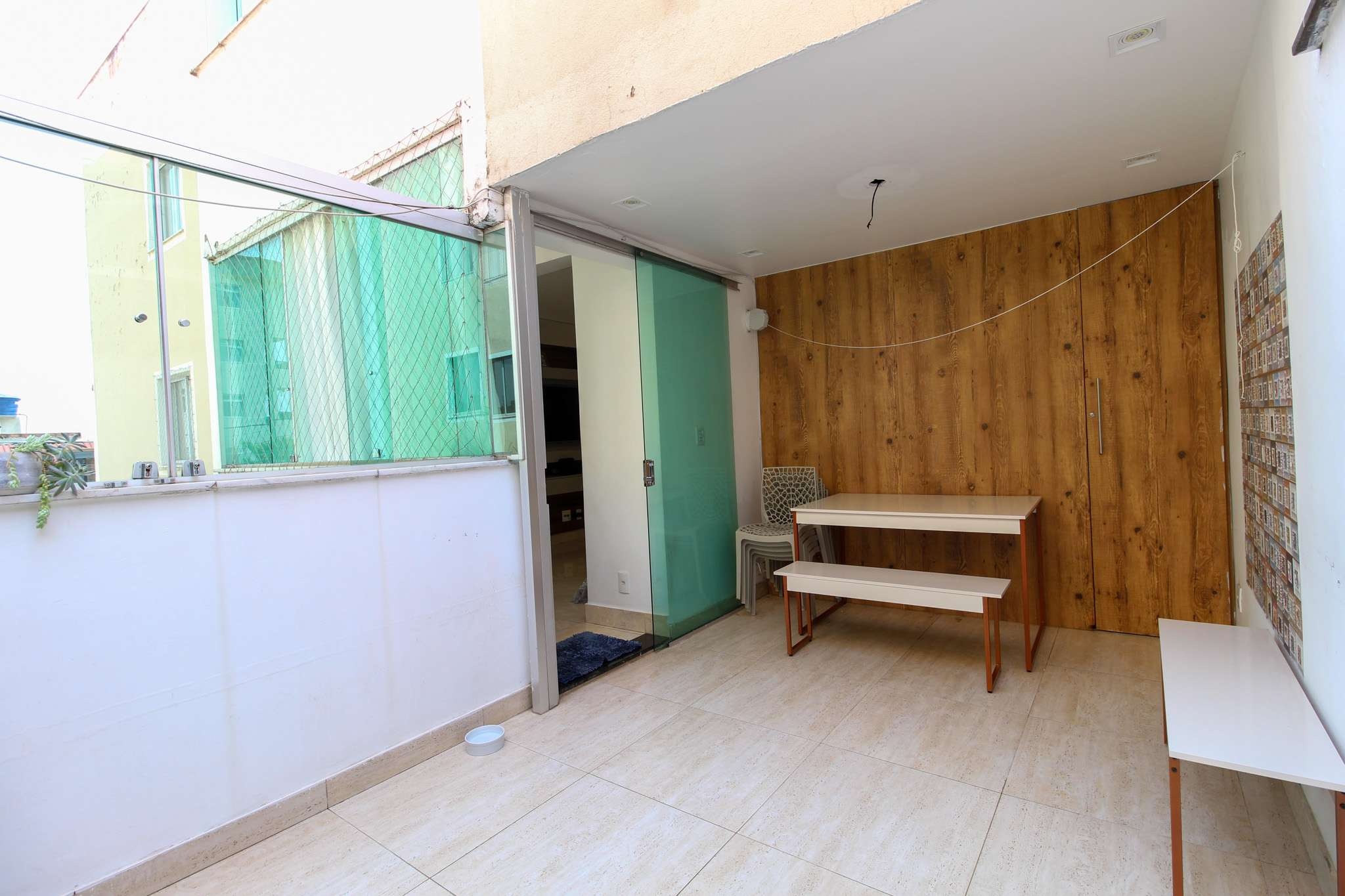 Apartamento à venda com 2 quartos, 65m² - Foto 19