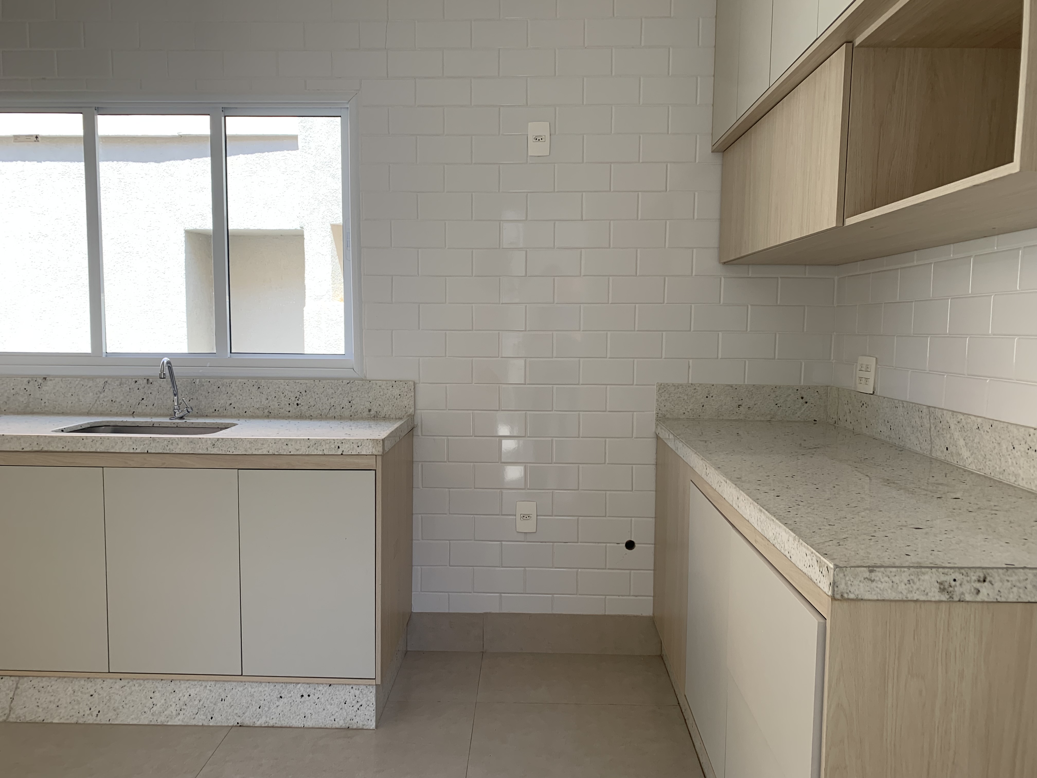 Casa para alugar com 3 quartos, 130m² - Foto 6